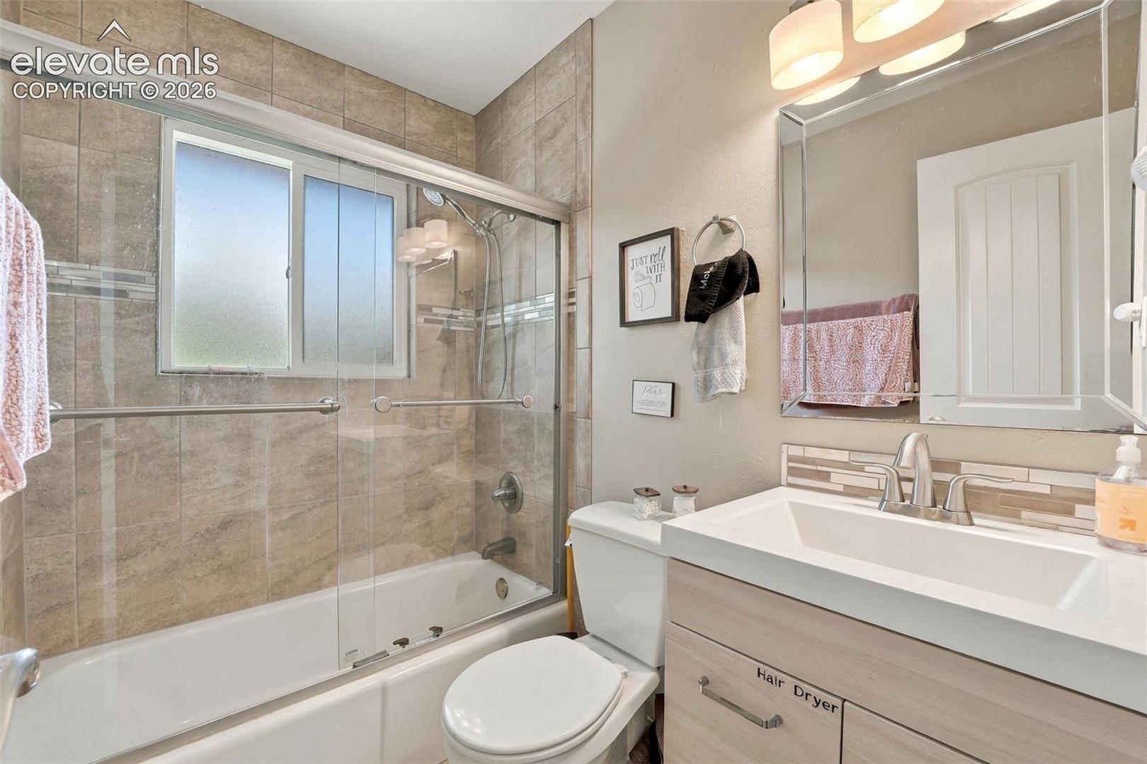 Listing photo 25 for 215 N 14th Street