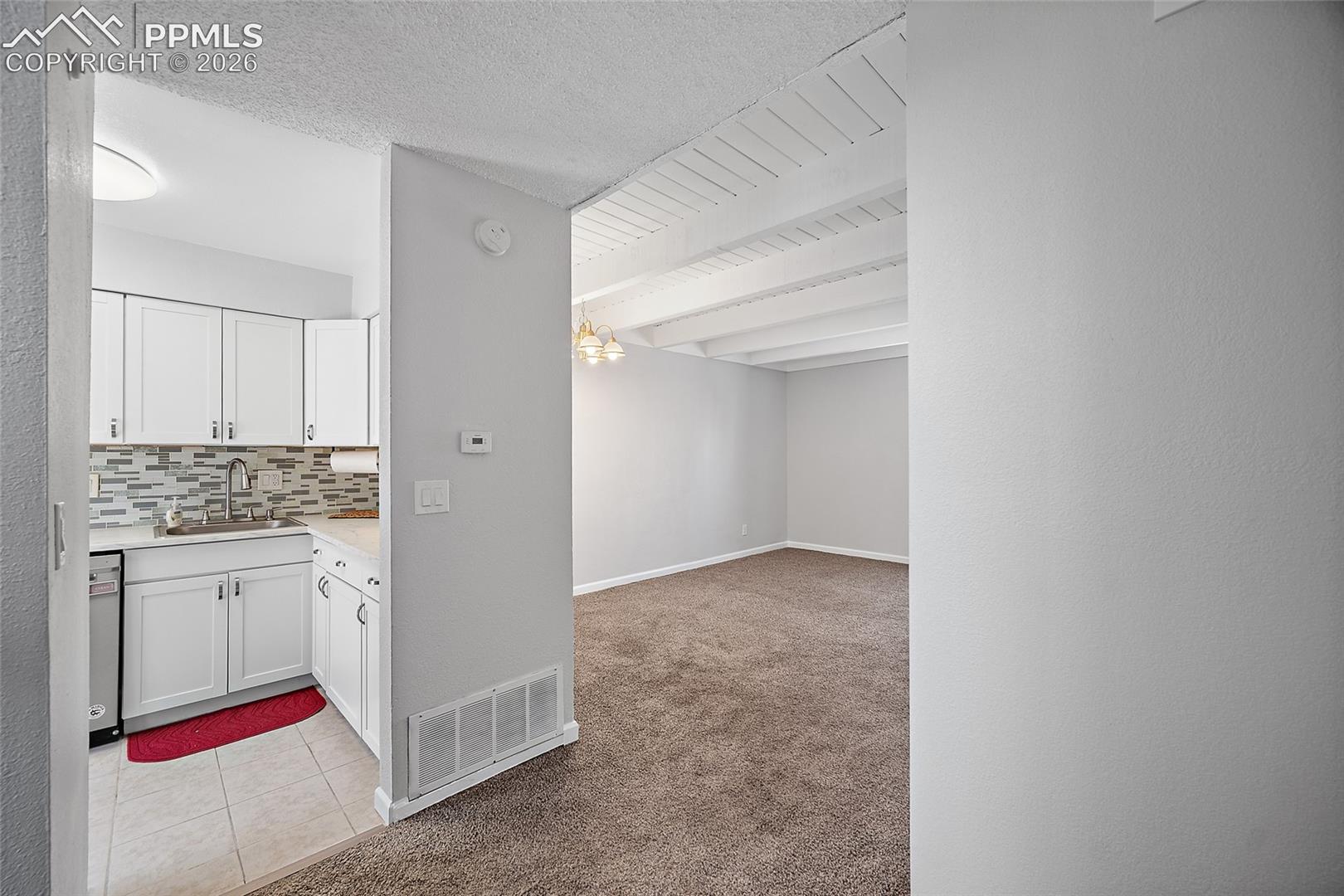 3210 Van Teylingen Drive, photo 11