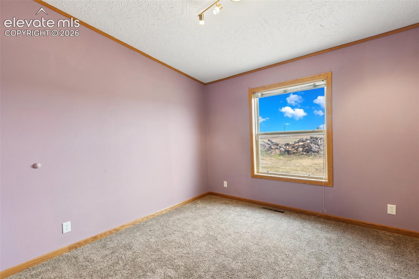 Listing photo 36 for 1350 S Calhan Highway