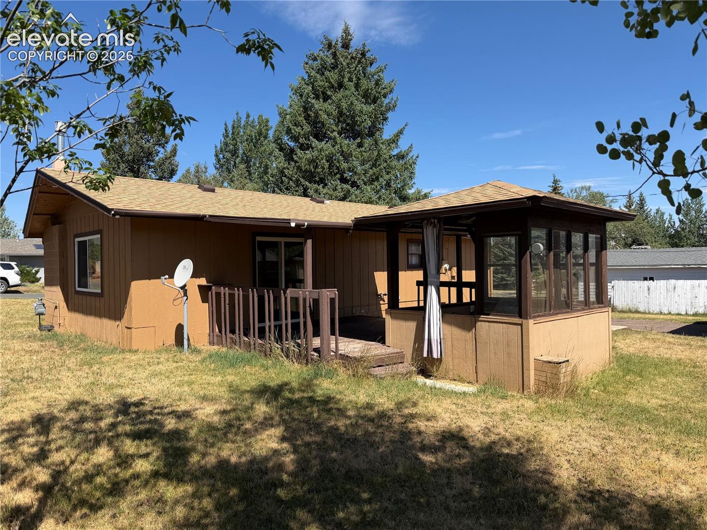 919 Fullview Street, photo 10