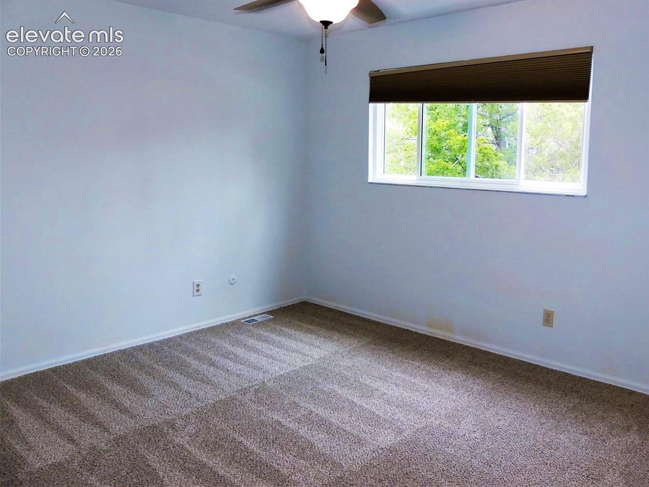 Listing photo 28 for 1104 Yosemite Drive