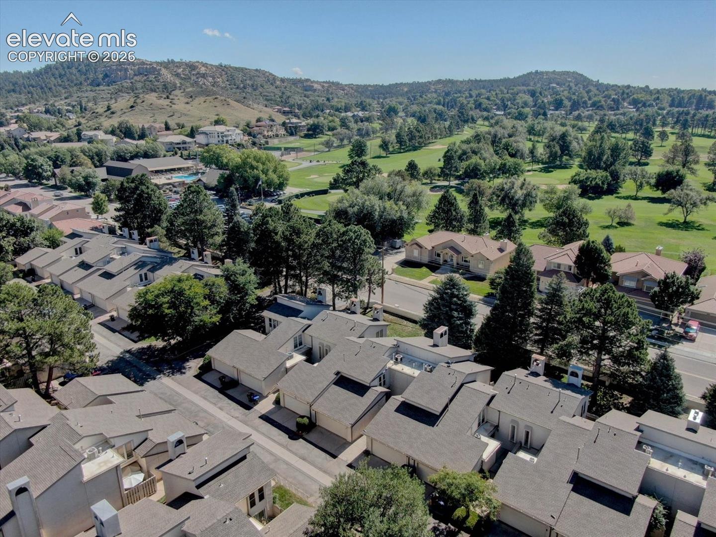 Listing photo 36 for 3330 Templeton Gap Road 55