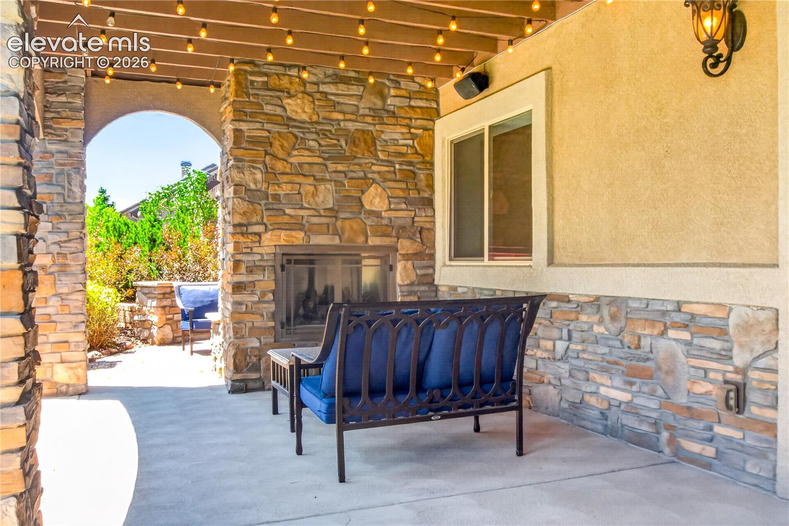 Listing photo 25 for 2313 Rainbows End Point