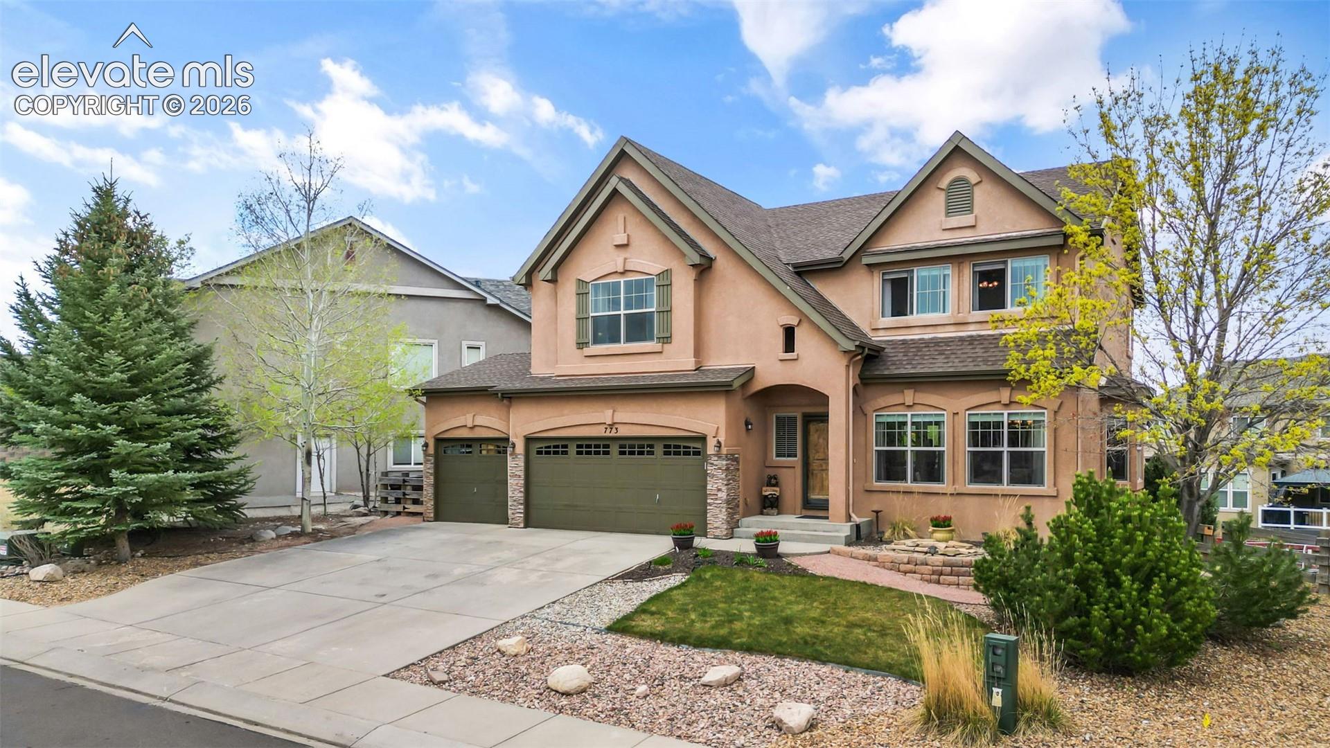 Listing photo 2 for 773 Sally Hill Court