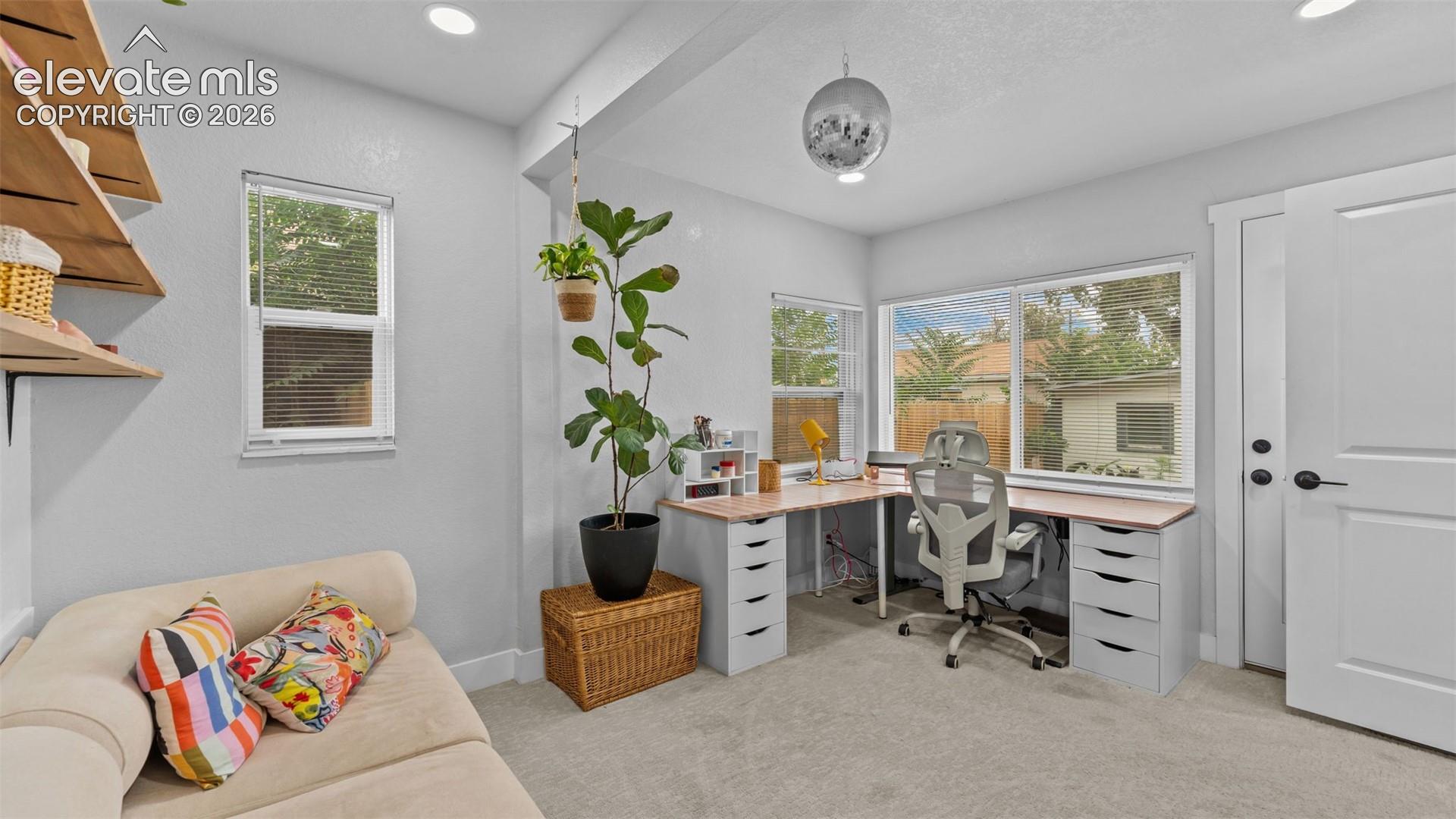 Listing photo 16 for 1380 Trenton Street
