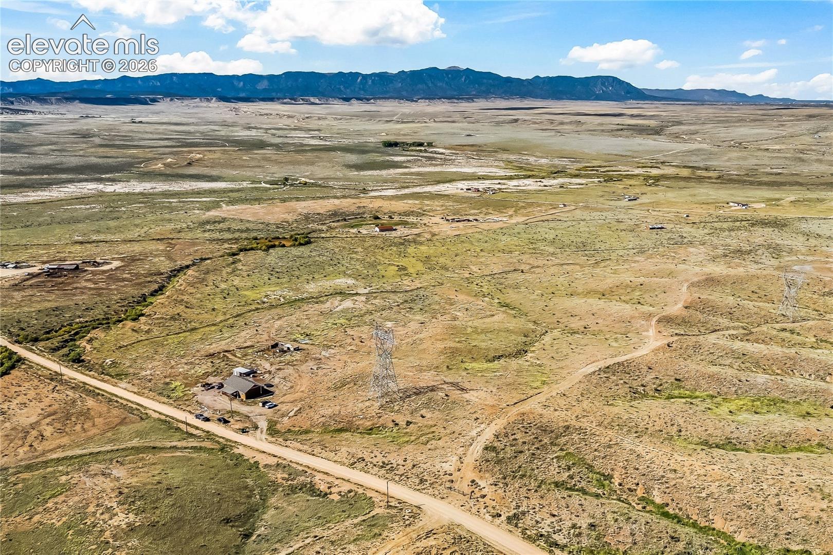 Listing photo 22 for 5733 Pronghorn Road