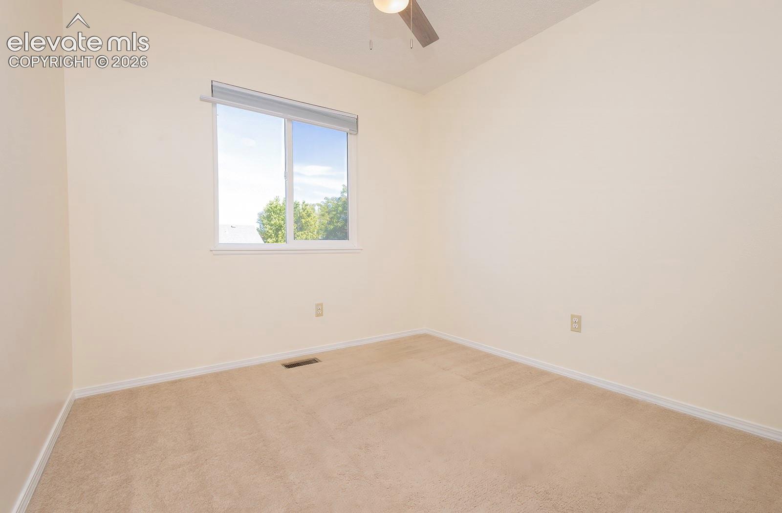Listing photo 19 for 11136 Berry Farm Road