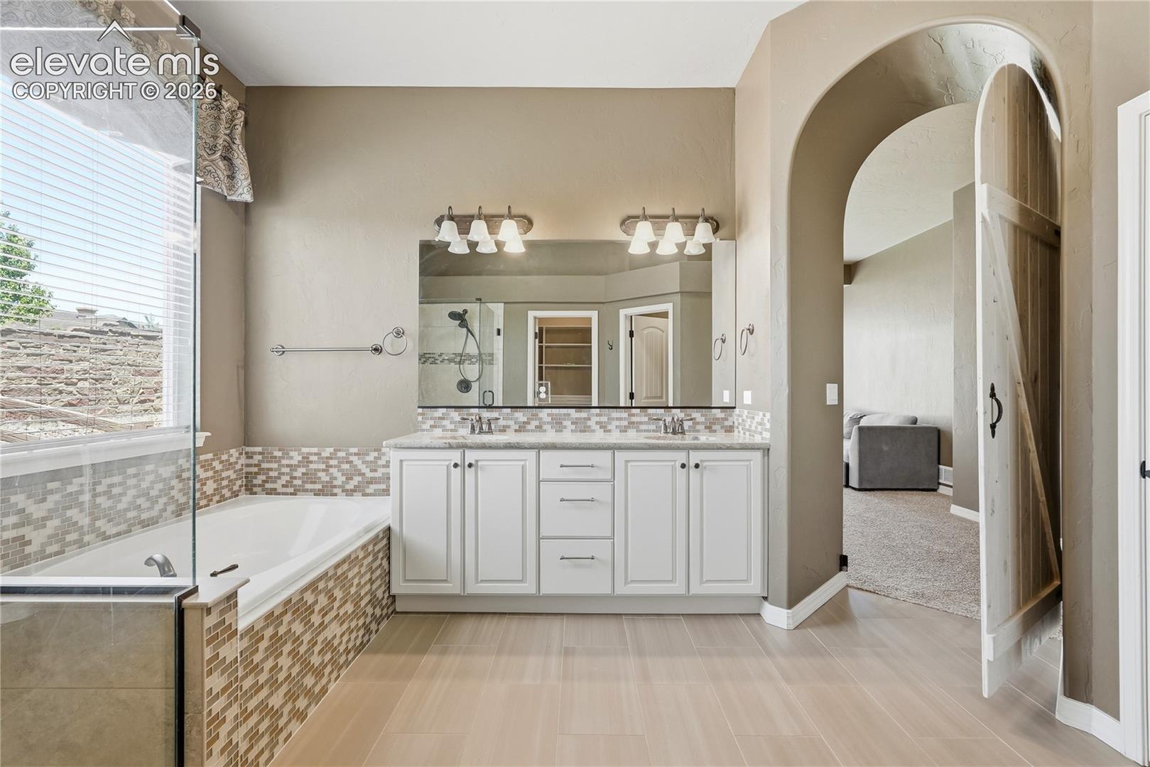 Listing photo 22 for 1908 Turnbull Drive
