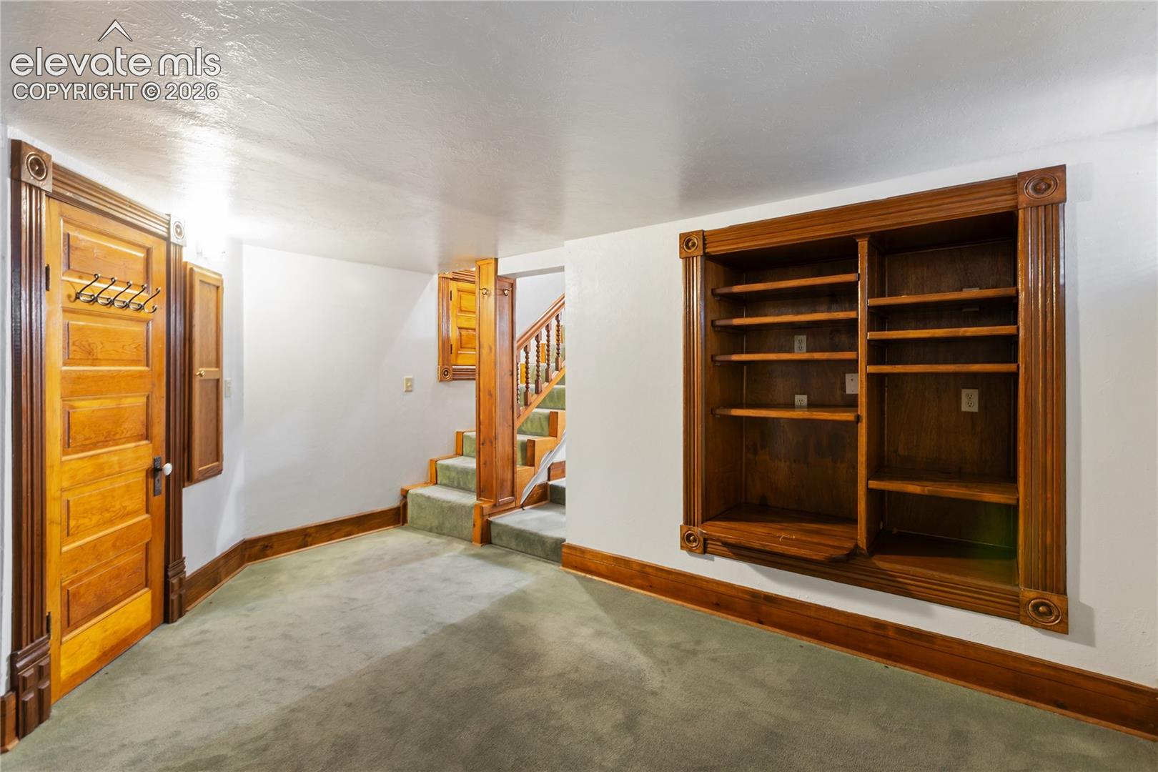 Listing photo 33 for 2210 W Kiowa Street