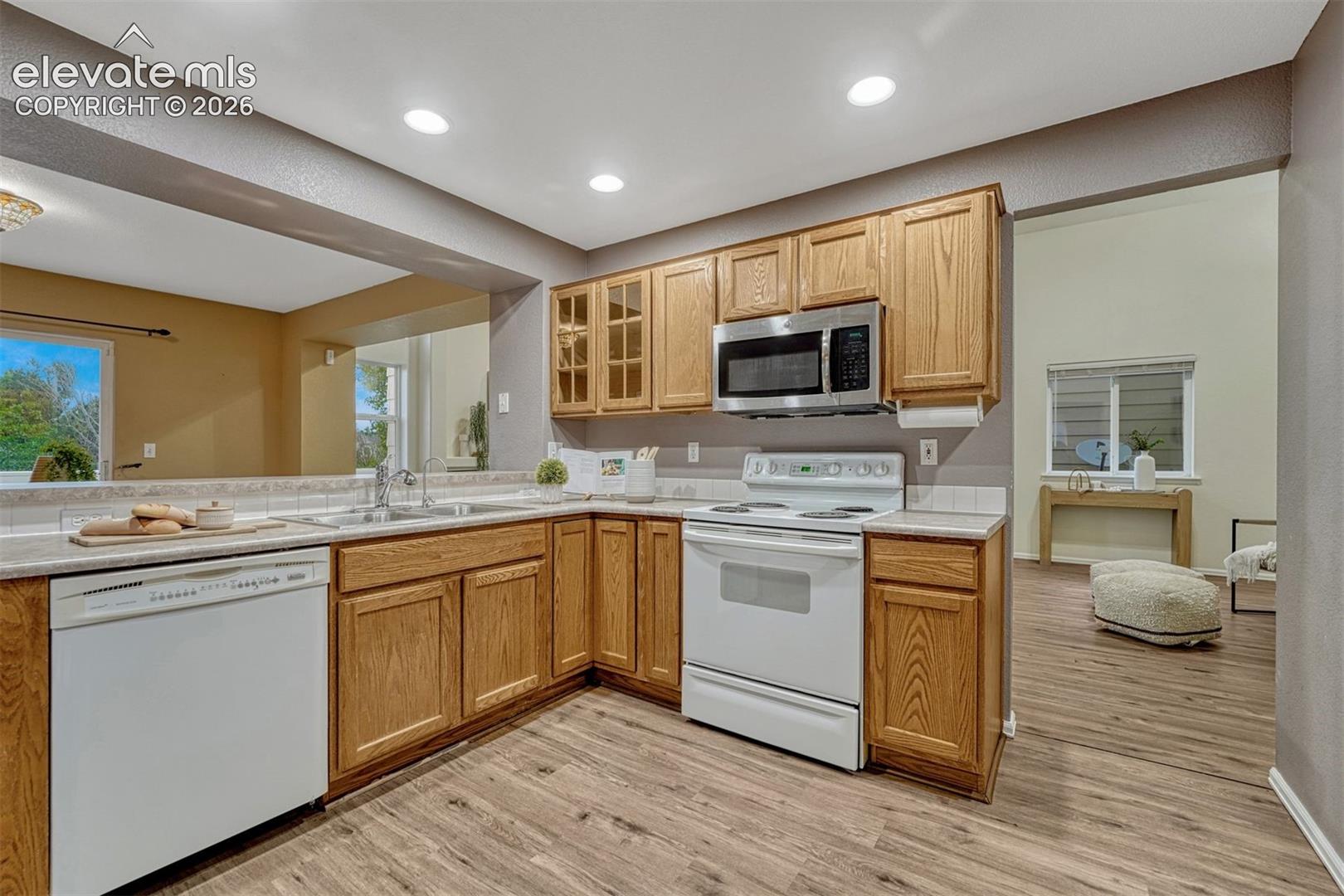Listing photo 15 for 5126 Stone Fence Drive
