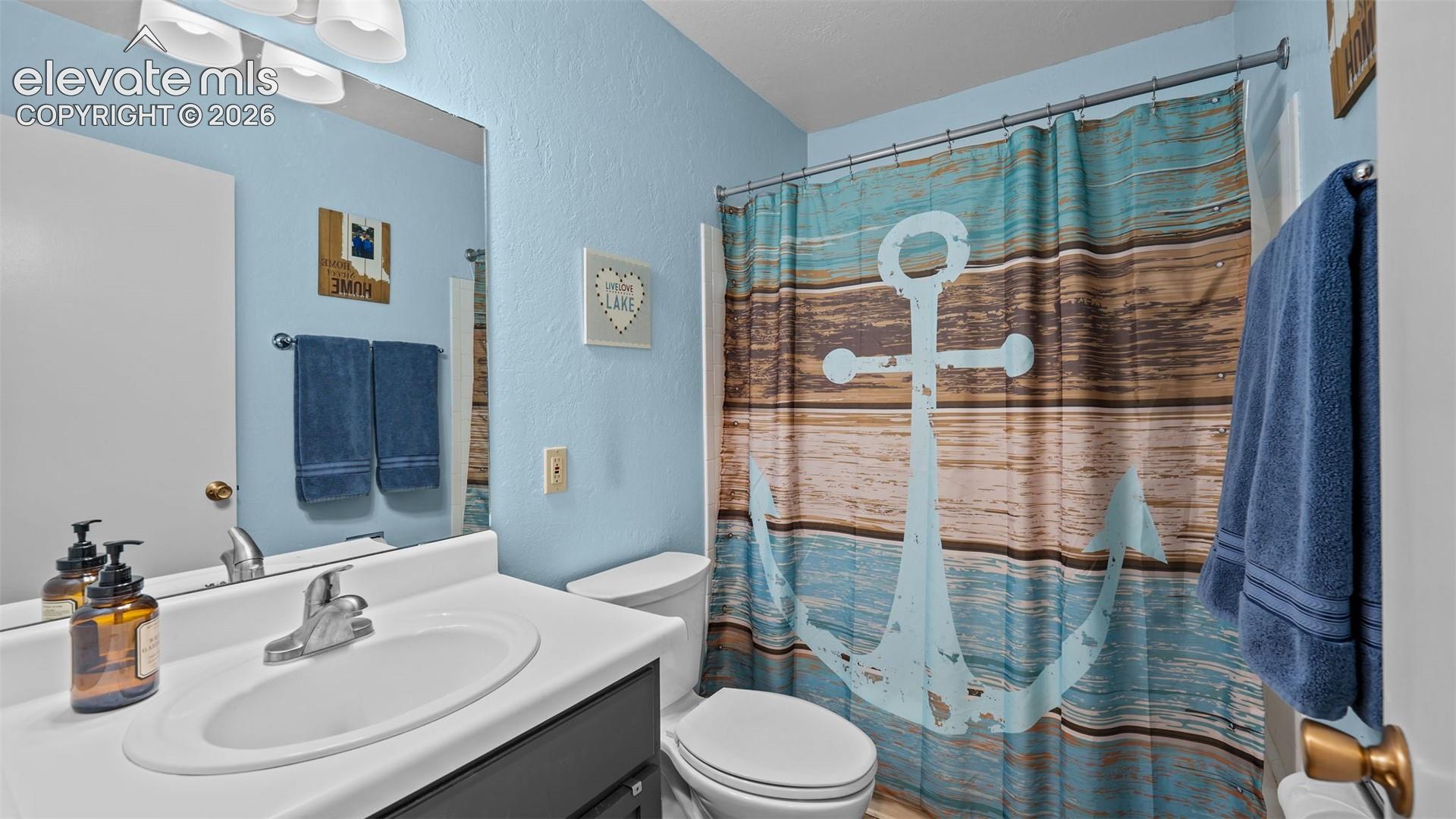 Listing photo 21 for 1741 Woodmoor Drive