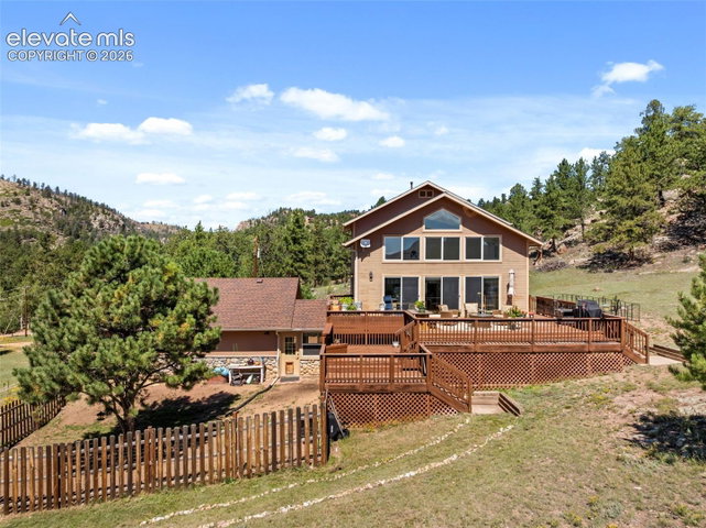 524 Spring Valley Drive — listing photo