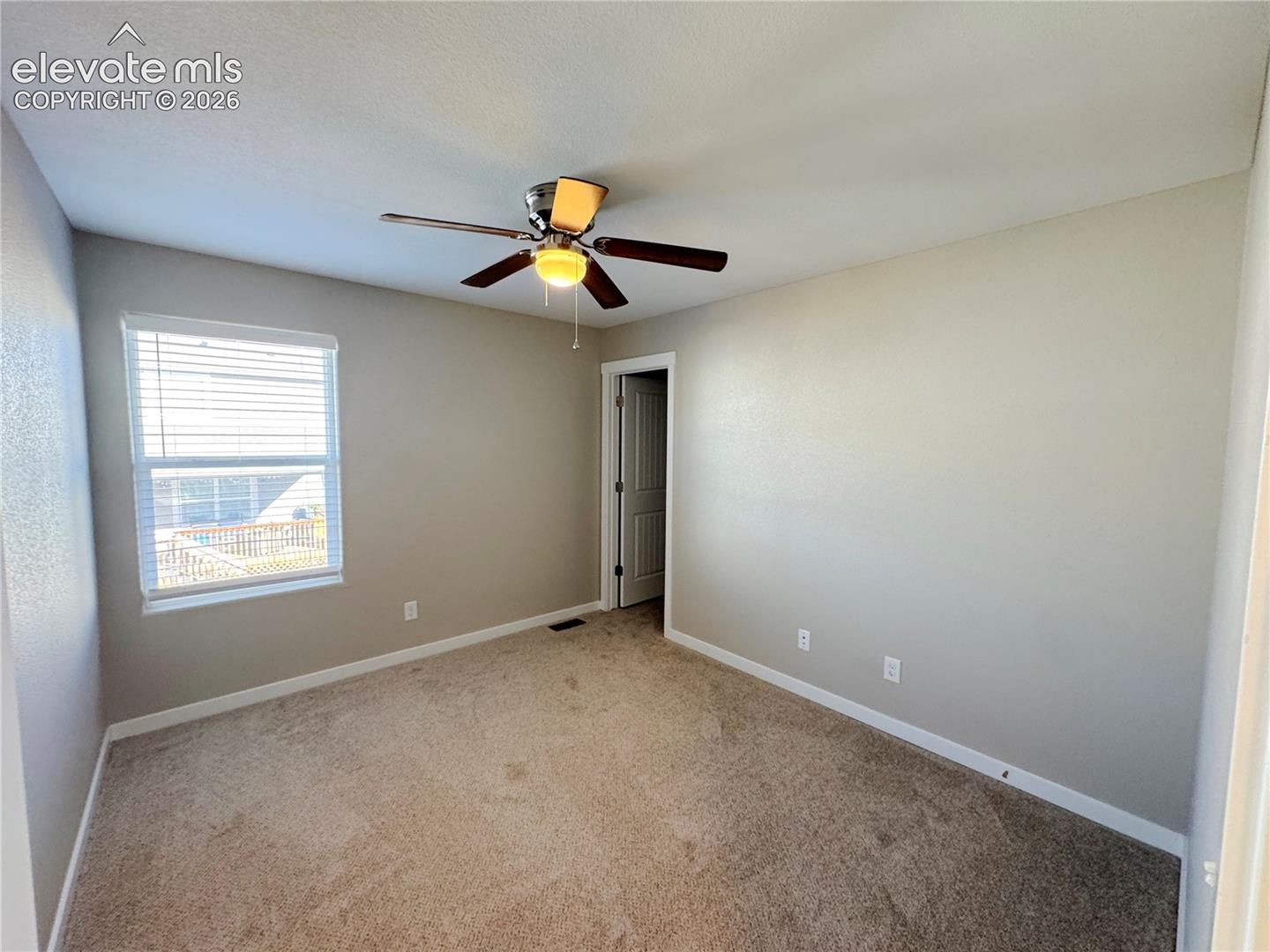 Listing photo 24 for 7961 Sandsmere Drive