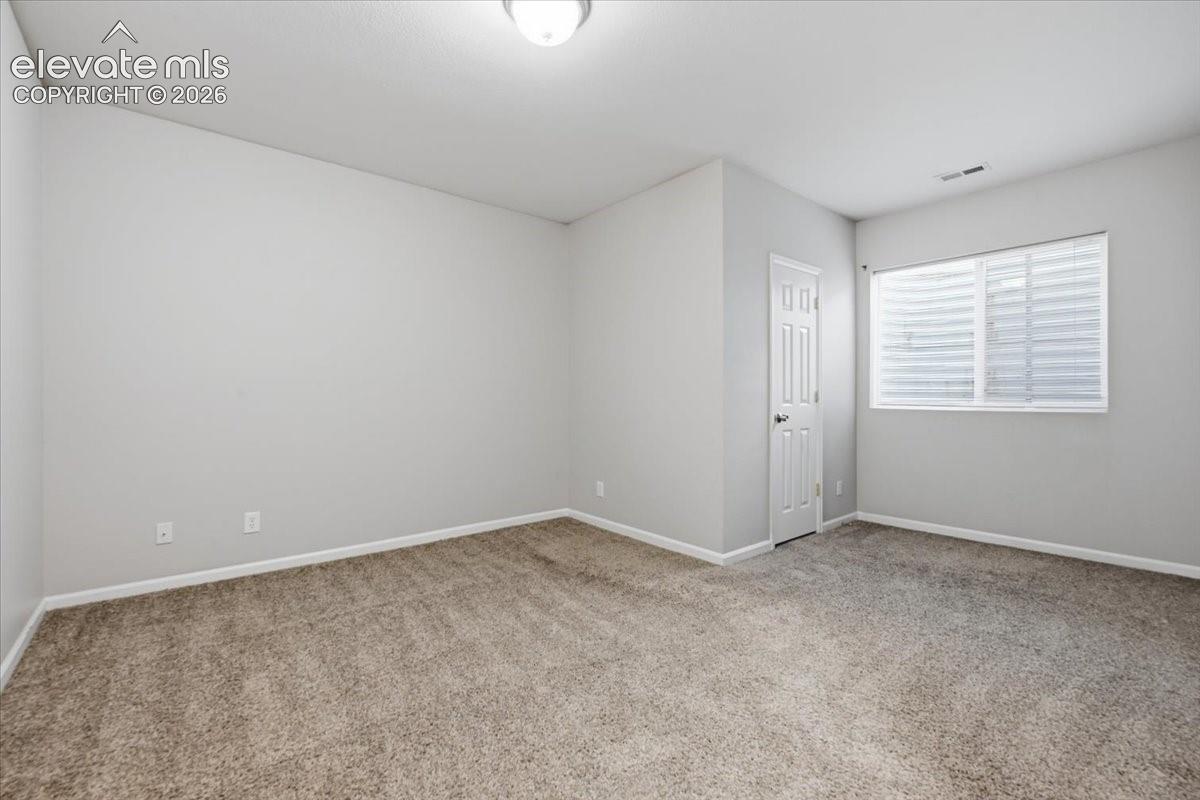 Listing photo 36 for 15777 James Gate Place