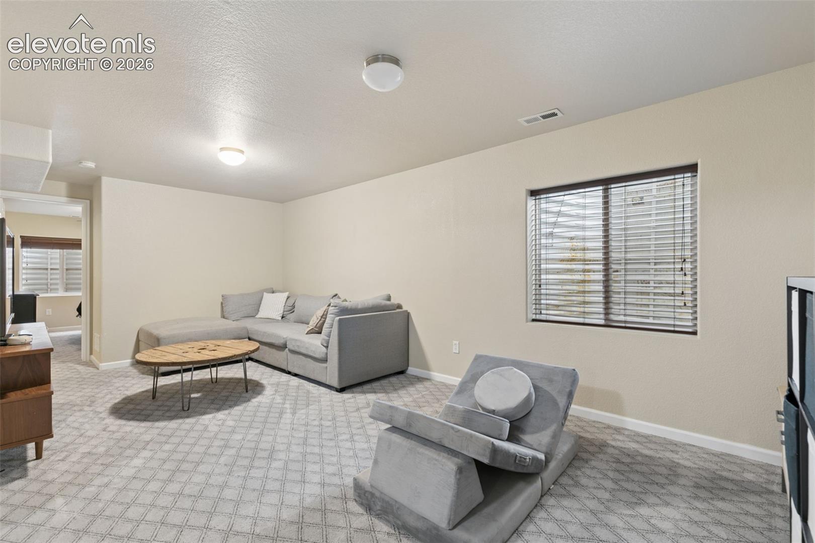 Listing photo 34 for 6914 Sierra Meadows Drive