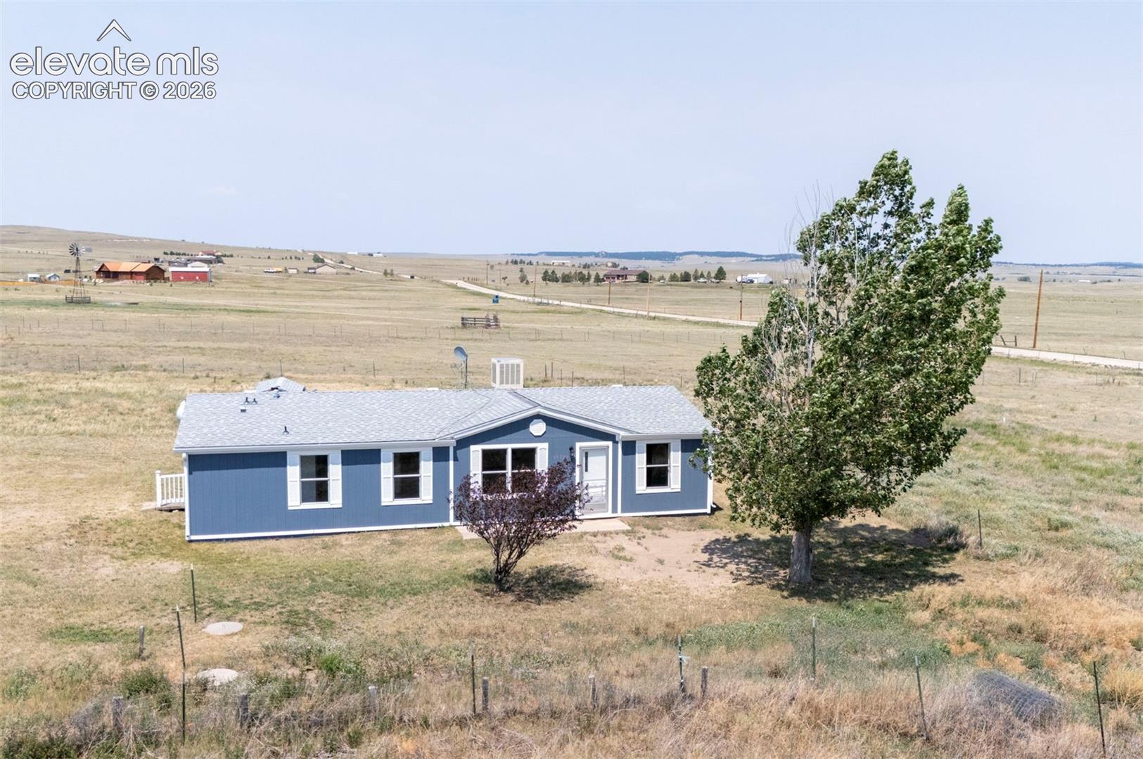 Listing photo 3 for 15320 Fairplay Road