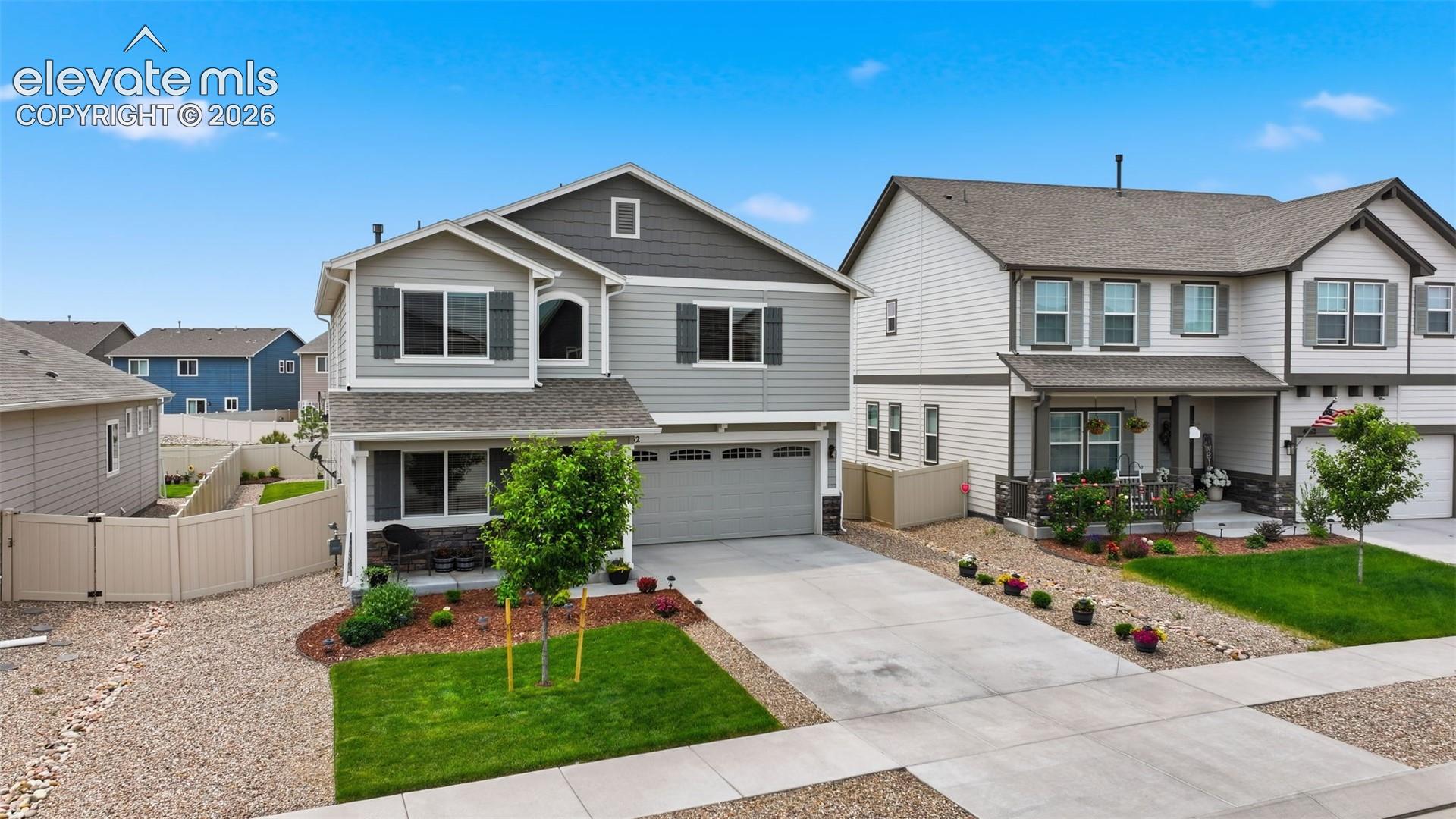 Listing photo 3 for 4652 Amazonite Drive