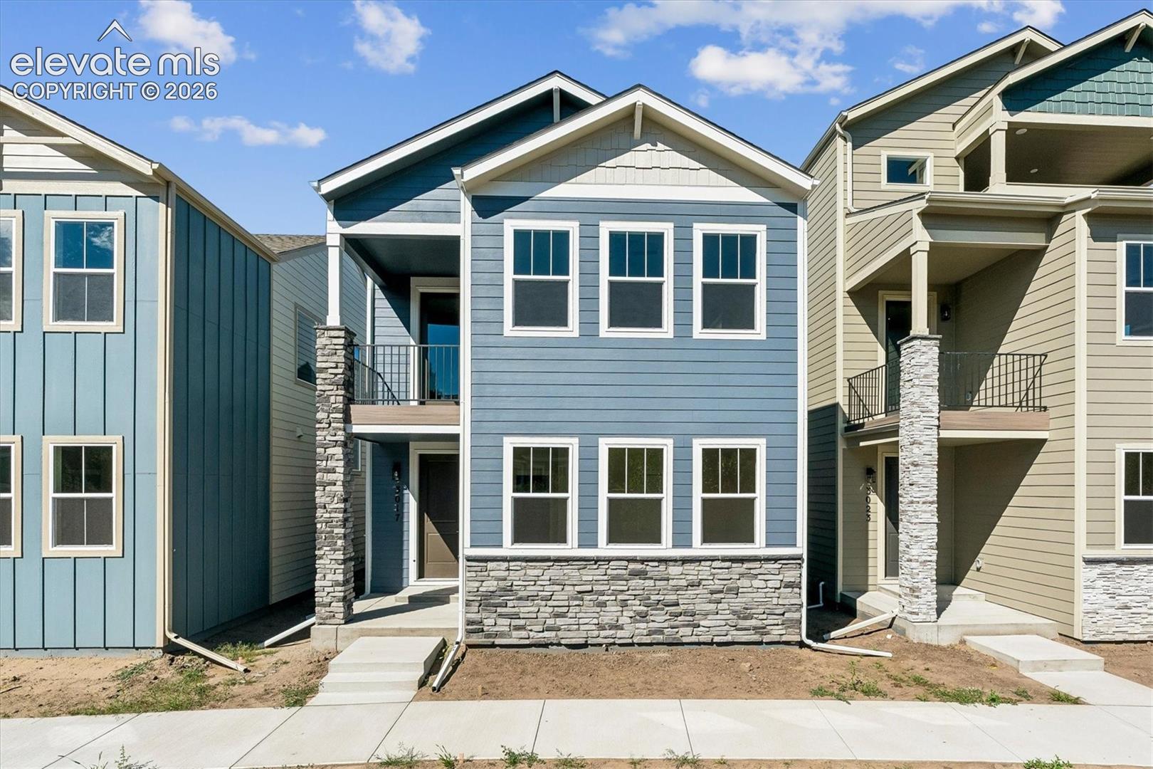 3017 Curly Grove
