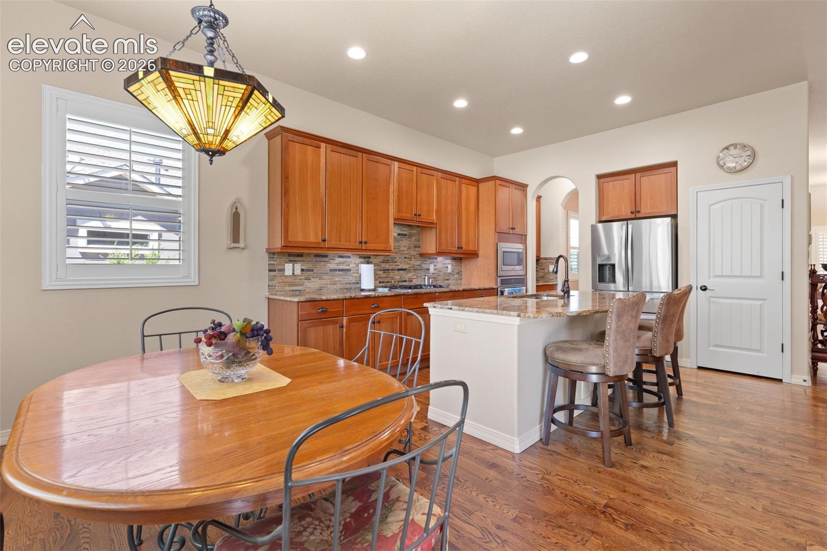 Listing photo 13 for 1168 Old North Gate Road