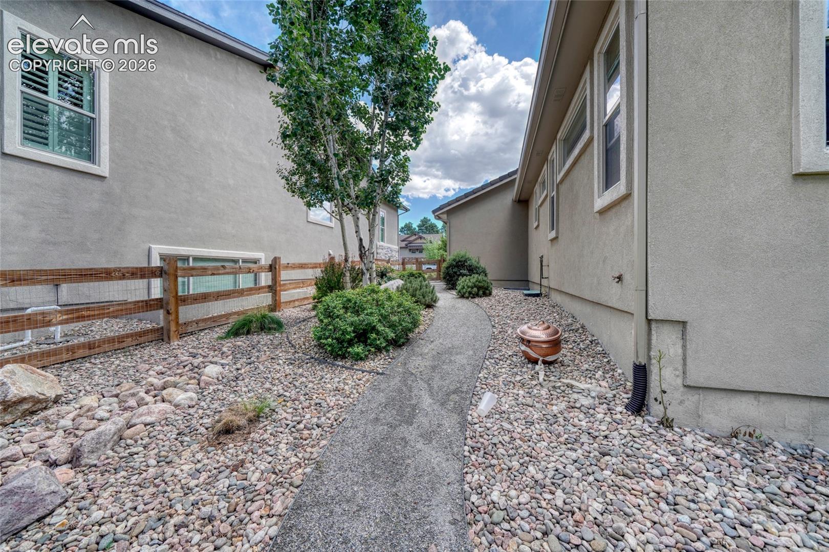 1782 Summerglow Lane, photo 47
