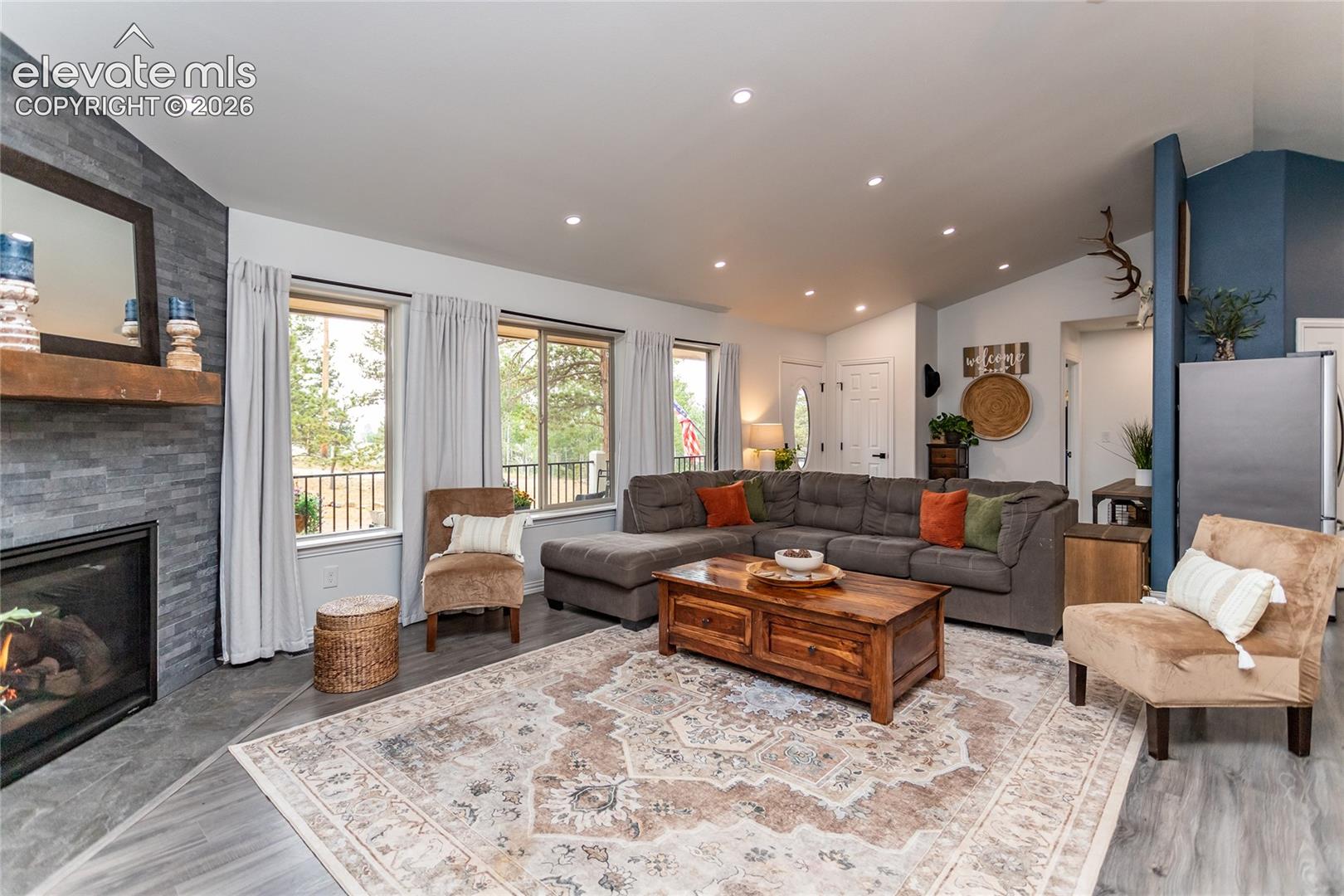 Listing photo 20 for 1427 N Mountain Estates Road