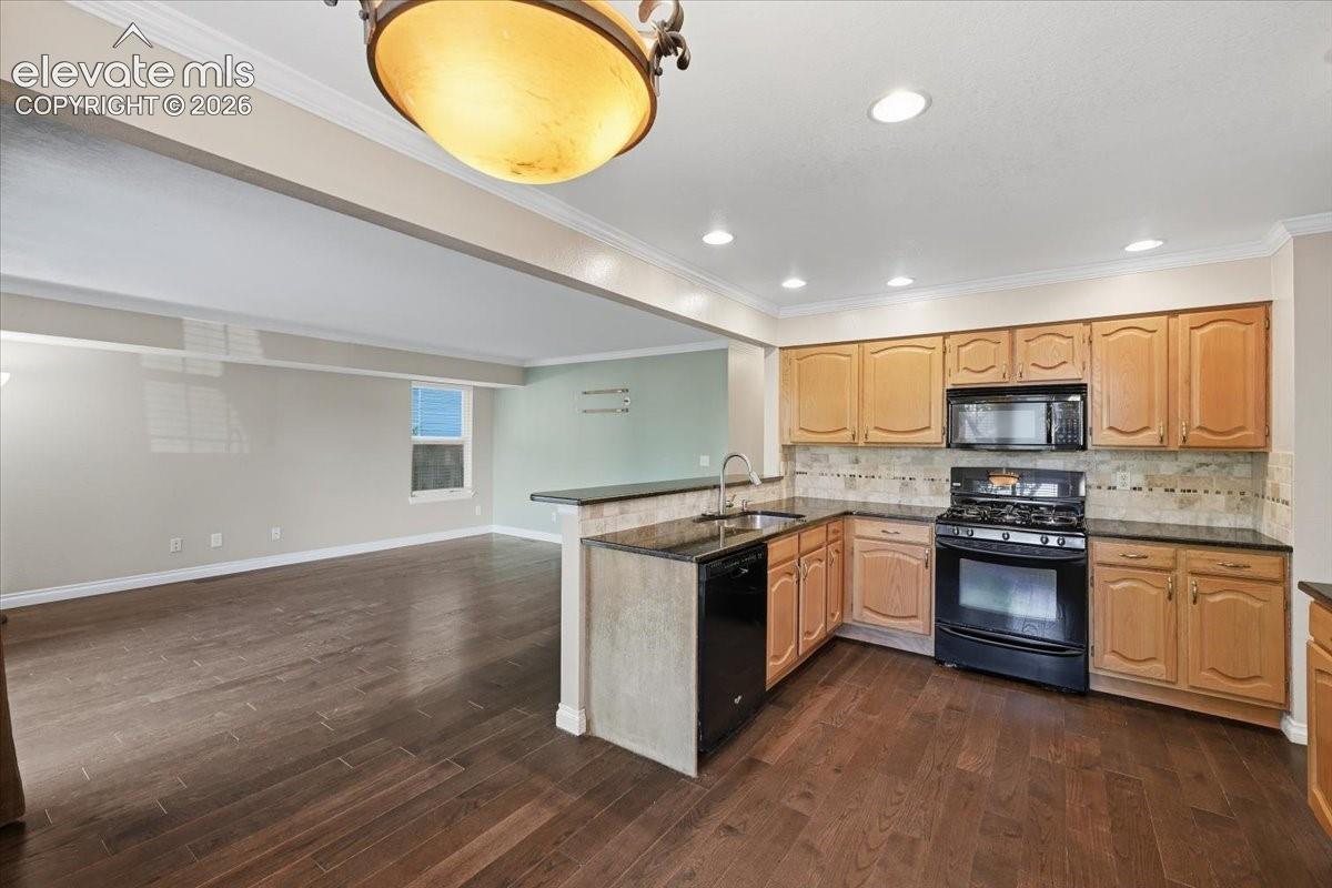 Listing photo 14 for 4337 W Deertrail Court