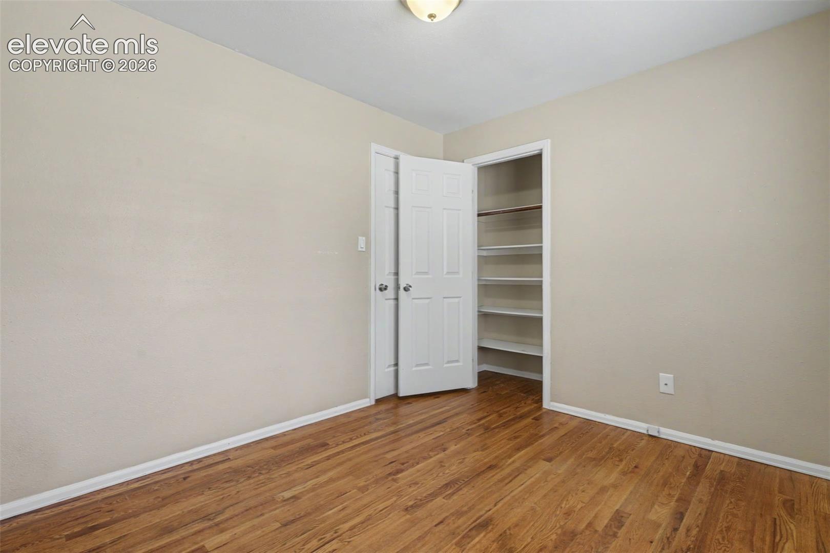 Listing photo 21 for 105 Linden Drive