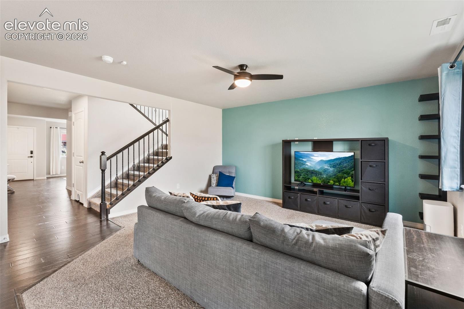 Listing photo 12 for 7478 Benecia Drive