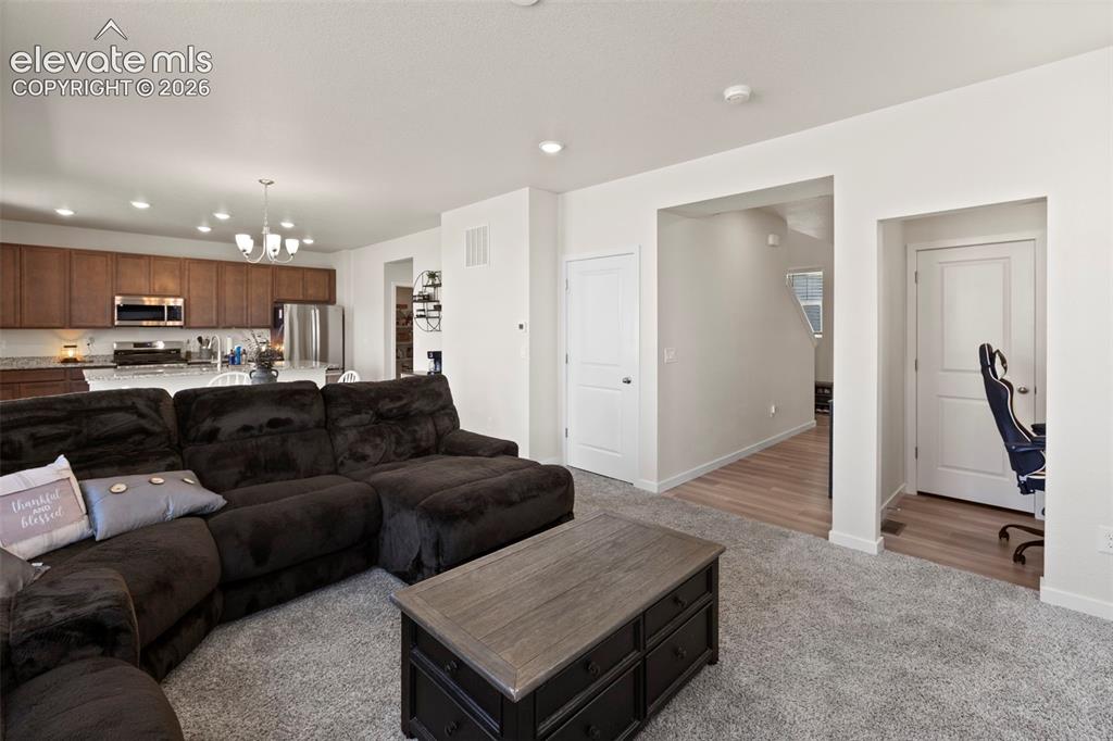 Listing photo 9 for 9710 Treasurevault Trail