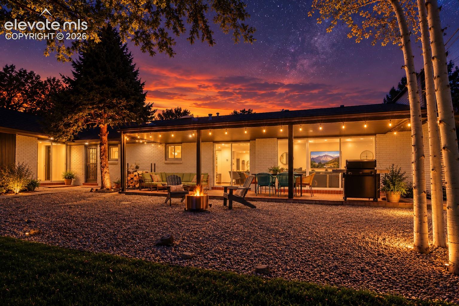 Listing photo 43 for 3981 S Hillcrest Drive