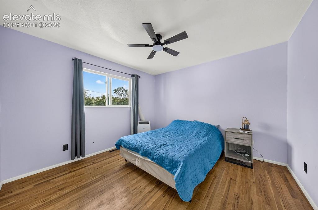 Listing photo 24 for 1345 Southmoor Drive
