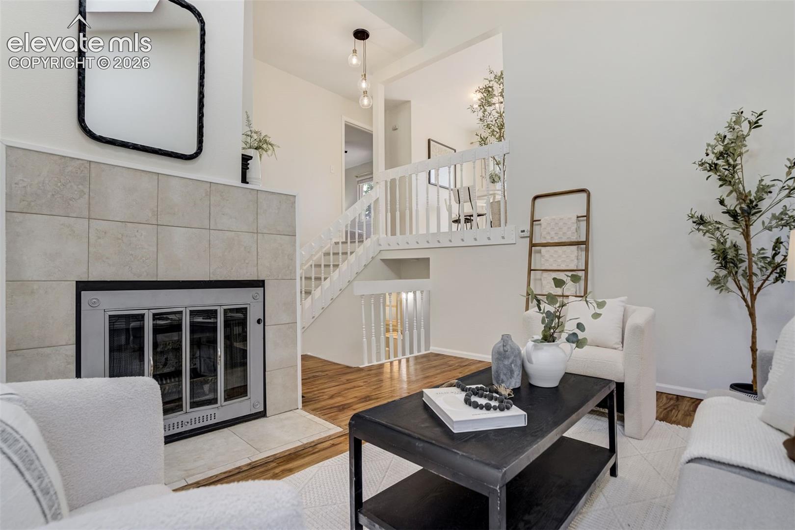 8295 Candon Drive, photo 7