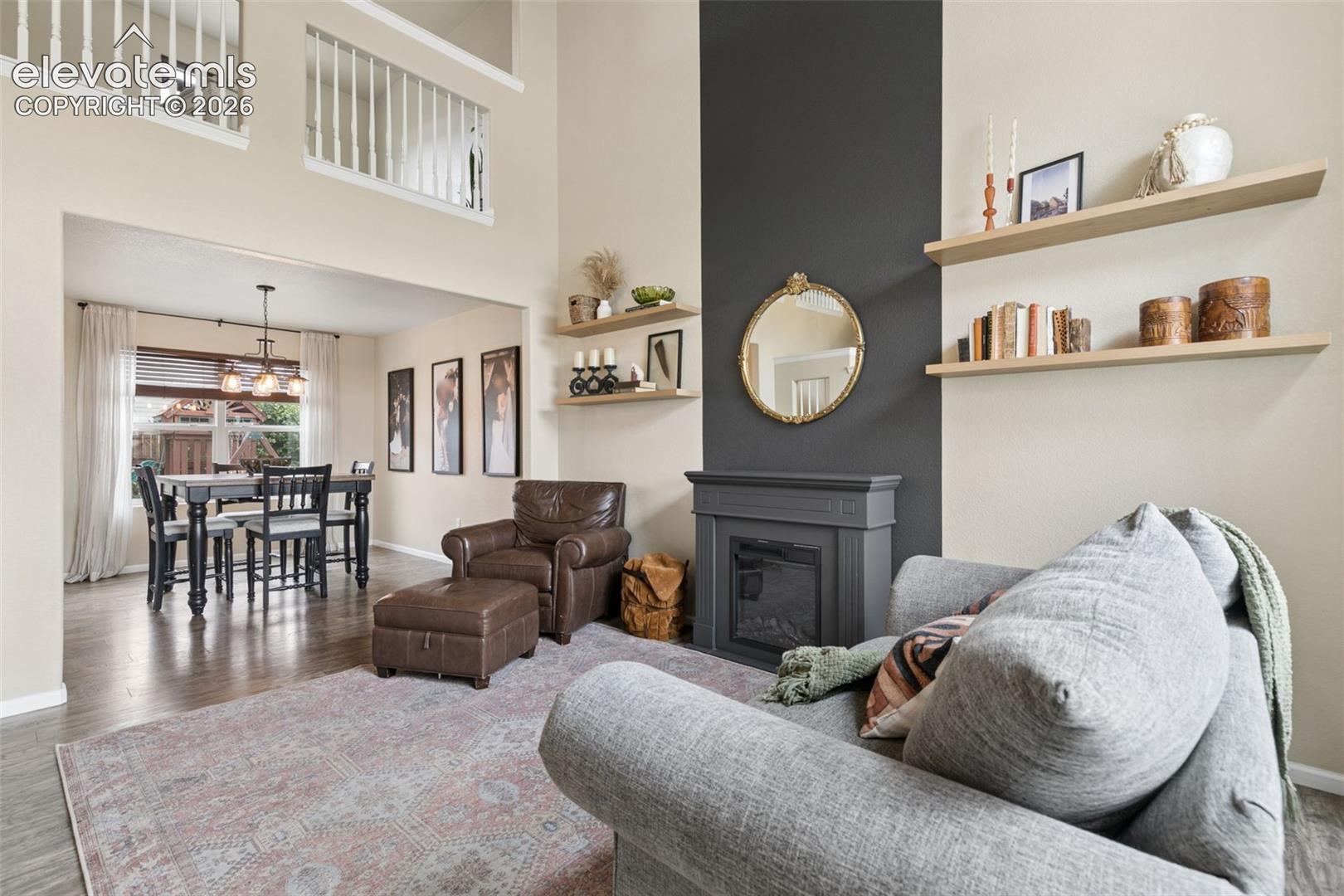 Listing photo 4 for 6914 Sierra Meadows Drive