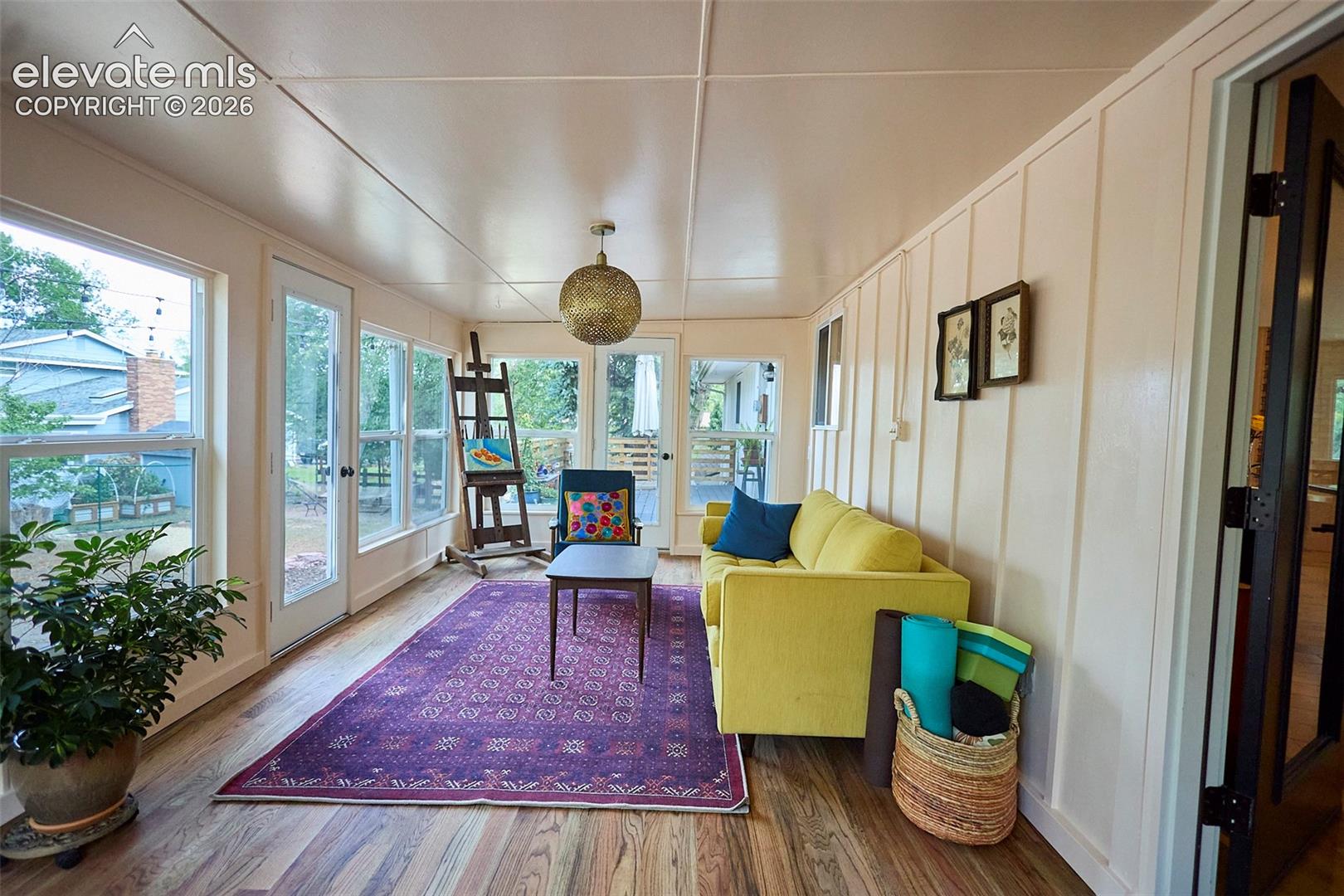 Listing photo 16 for 6827 Rosewood Drive