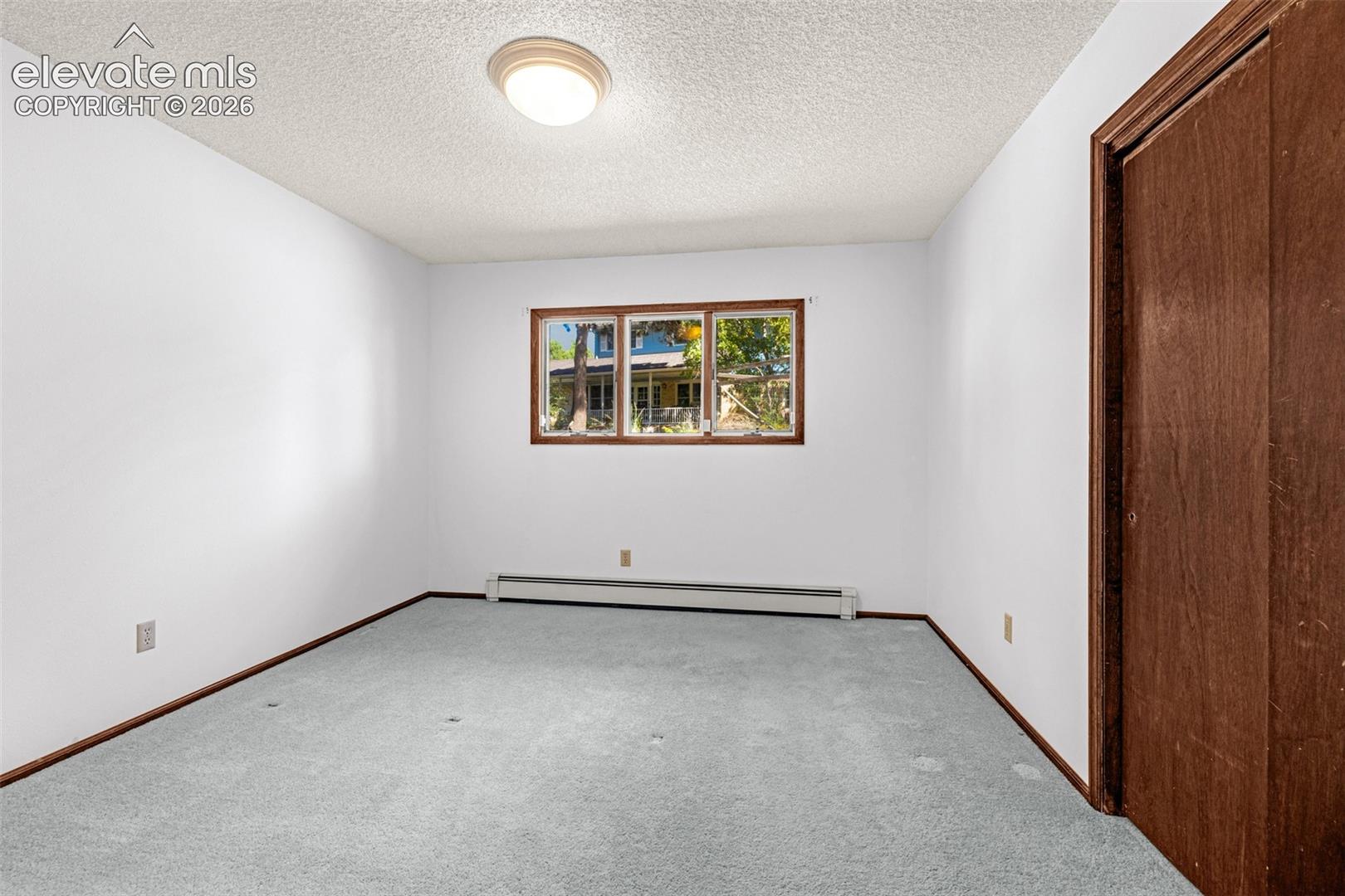 Listing photo 30 for 3510 David Lane