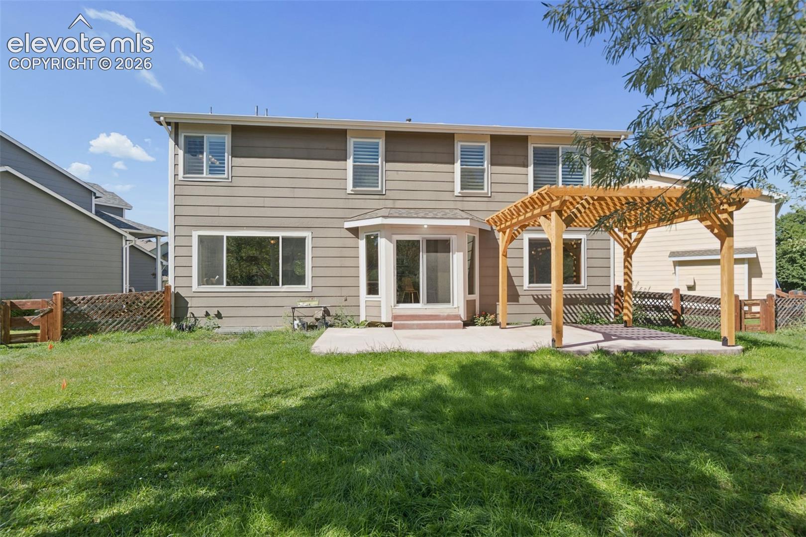 Listing photo 36 for 1272 Dream Lake Court
