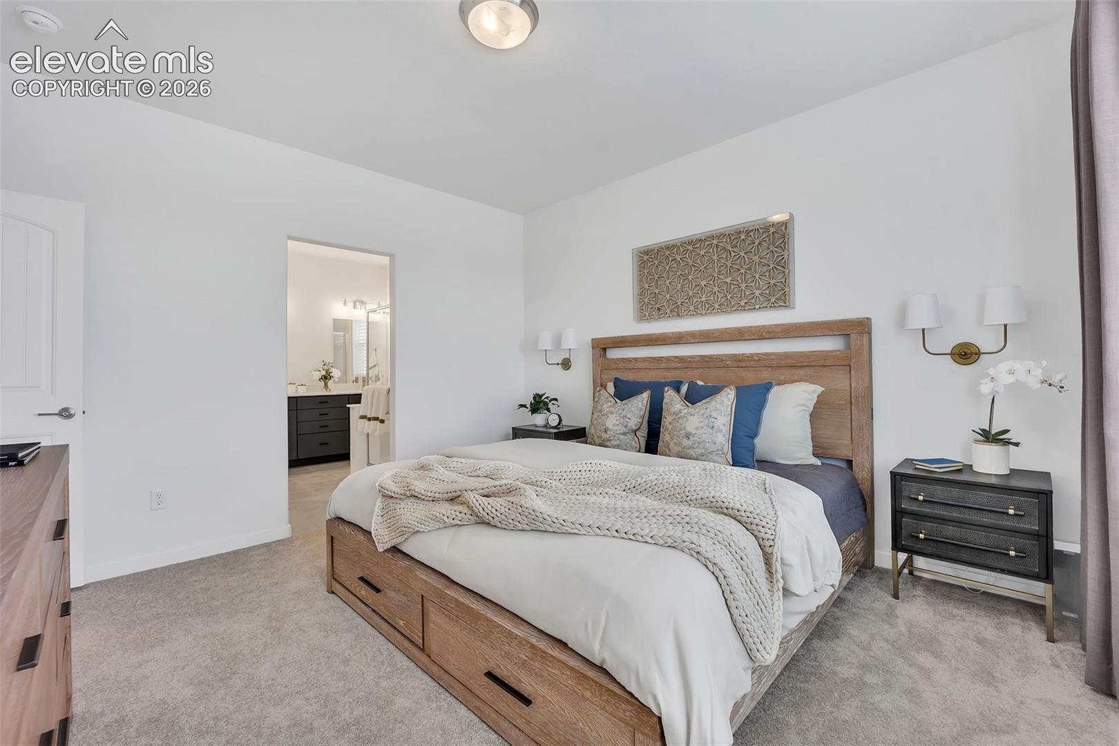 Listing photo 28 for 8180 Manor House Way