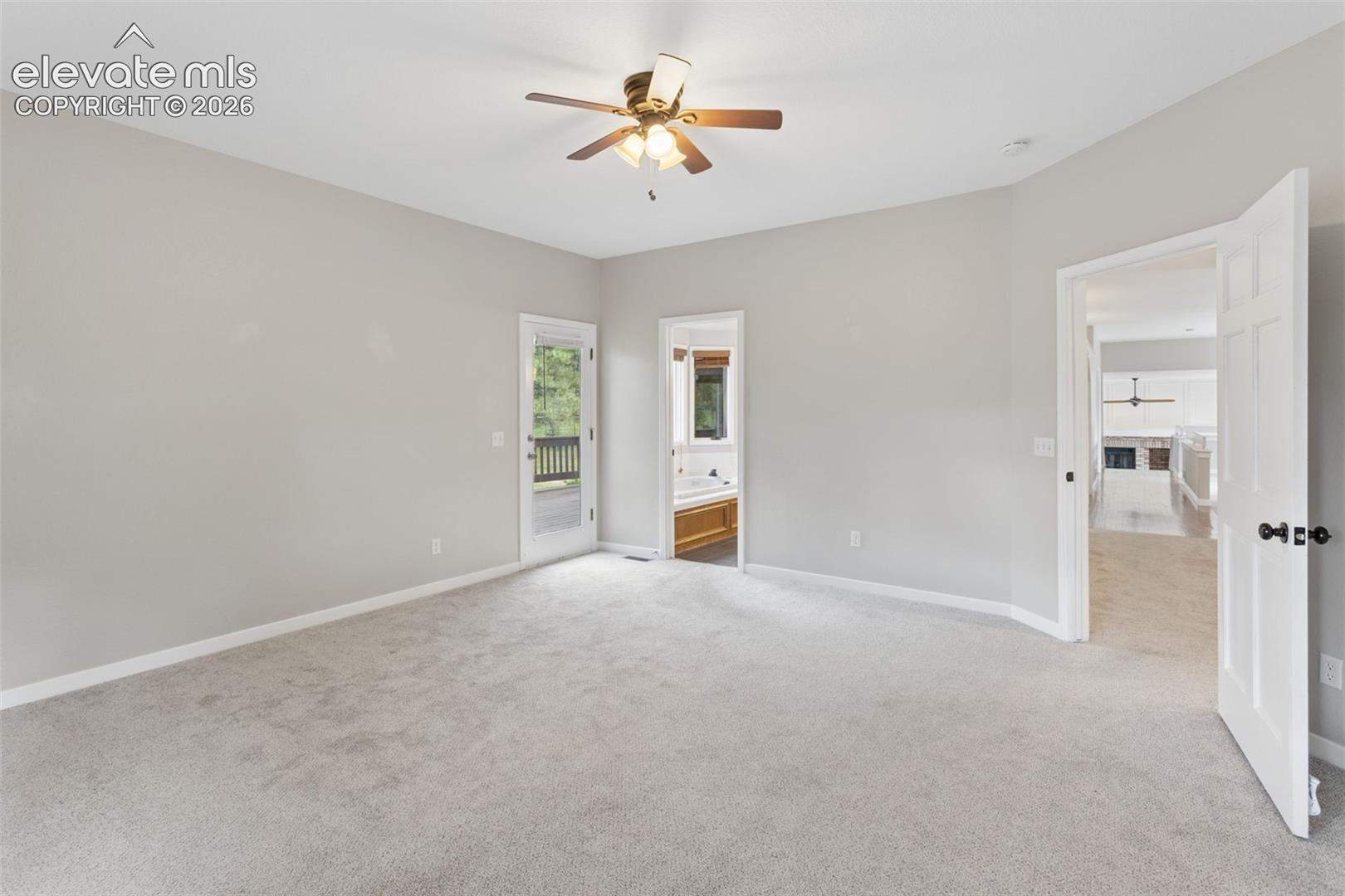 Listing photo 25 for 19975 Doewood Drive