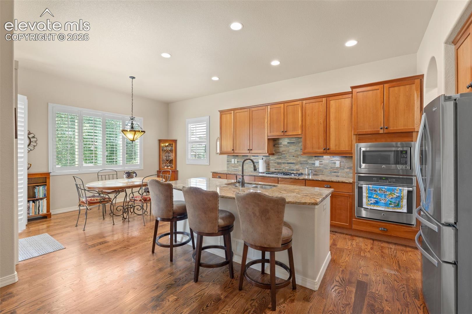 Listing photo 10 for 1168 Old North Gate Road