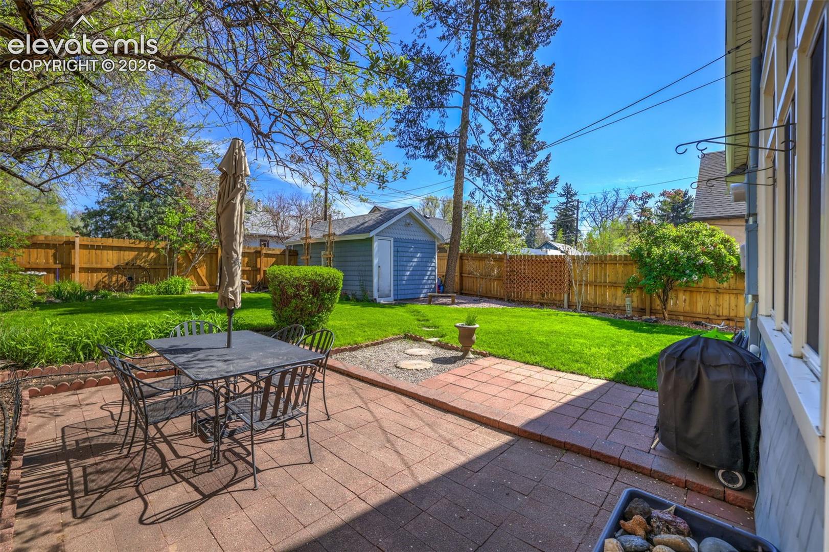 Listing photo 37 for 1302 E Platte Avenue