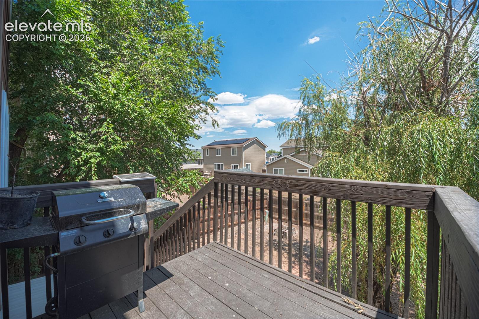 Listing photo 19 for 1395 Legend Oak Drive