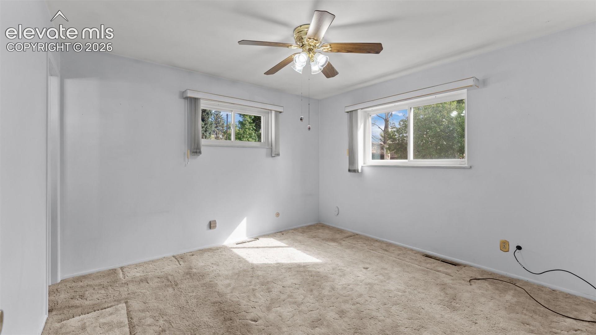2204 Warwick Lane, photo 16