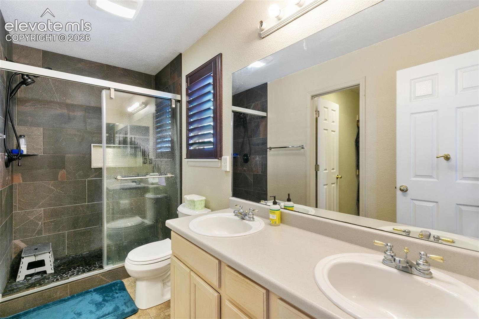 Listing photo 15 for 11689 Allendale Drive