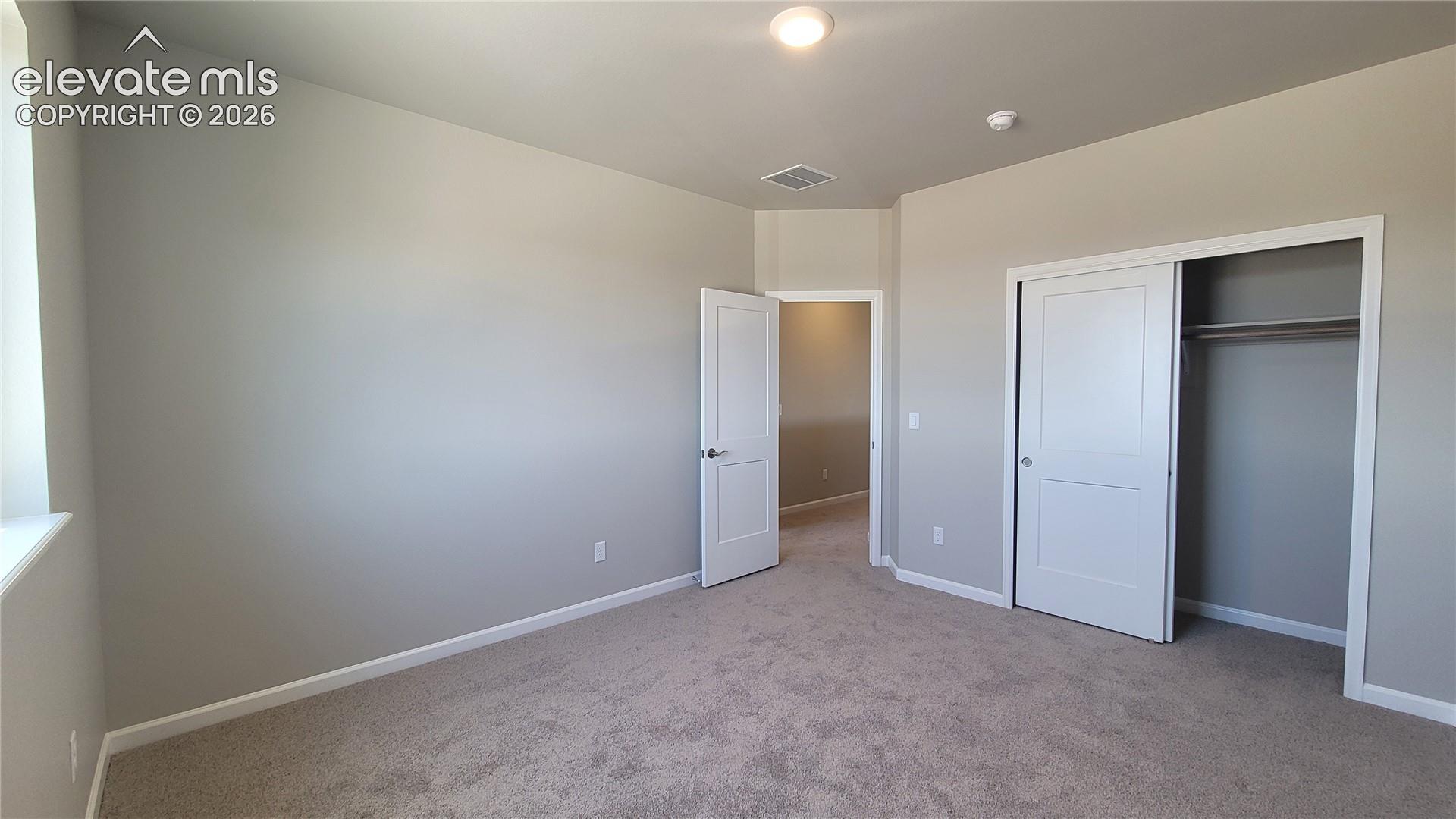 Listing photo 31 for 10651 Wolf Lake Drive