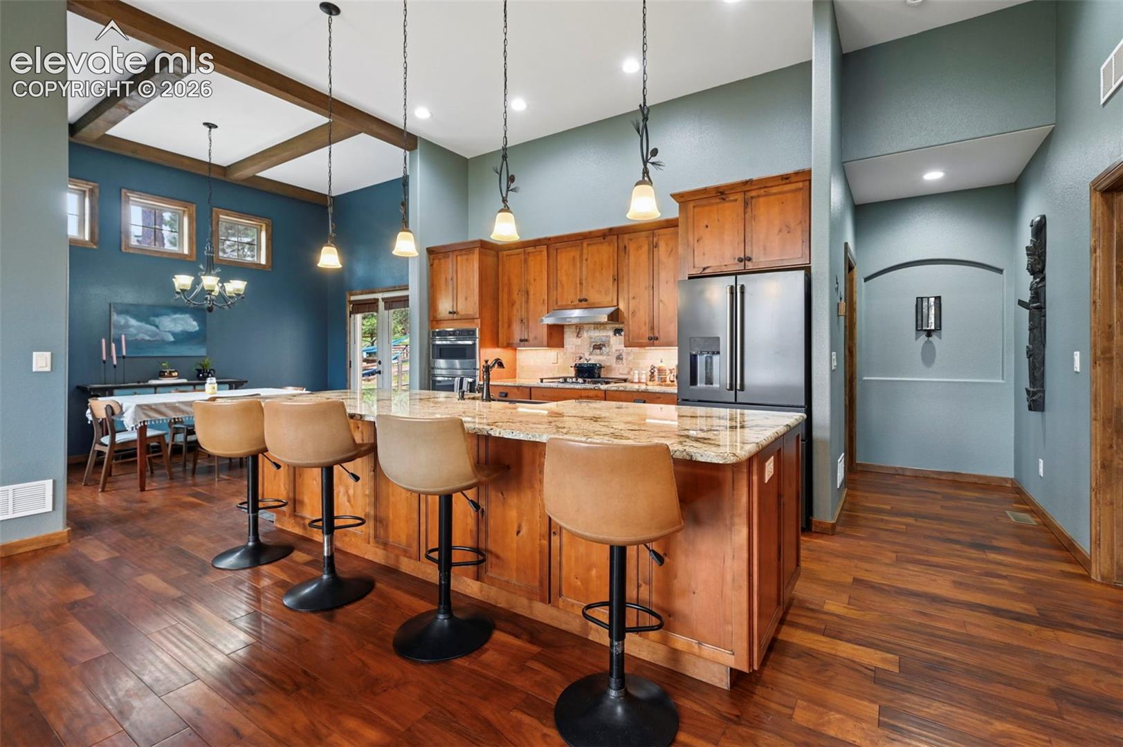 Listing photo 4 for 1350 Masters Drive