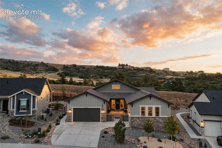 5425 Mesa Top Drive — listing photo