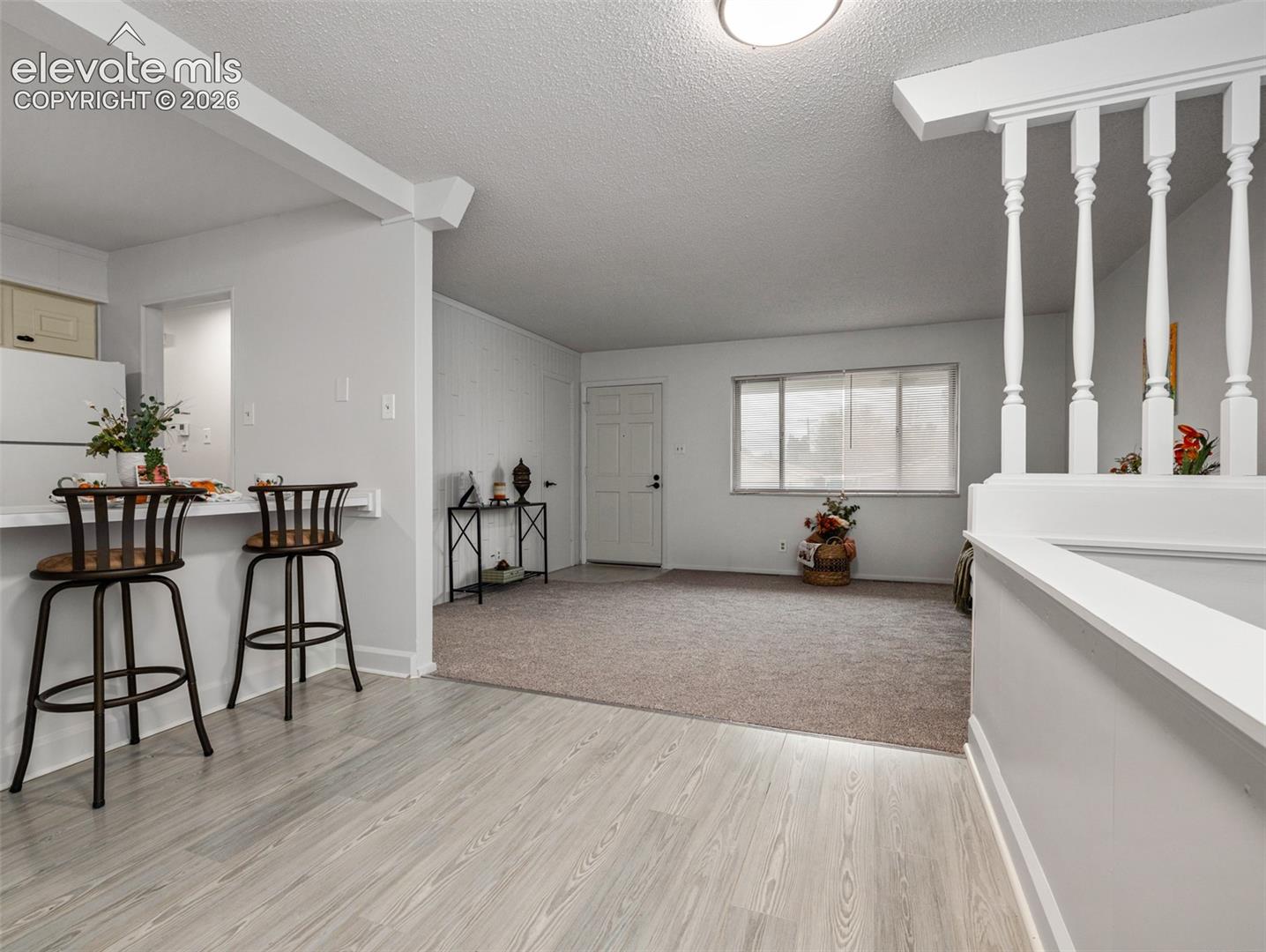 Listing photo 6 for 3950 Fairfield Lane