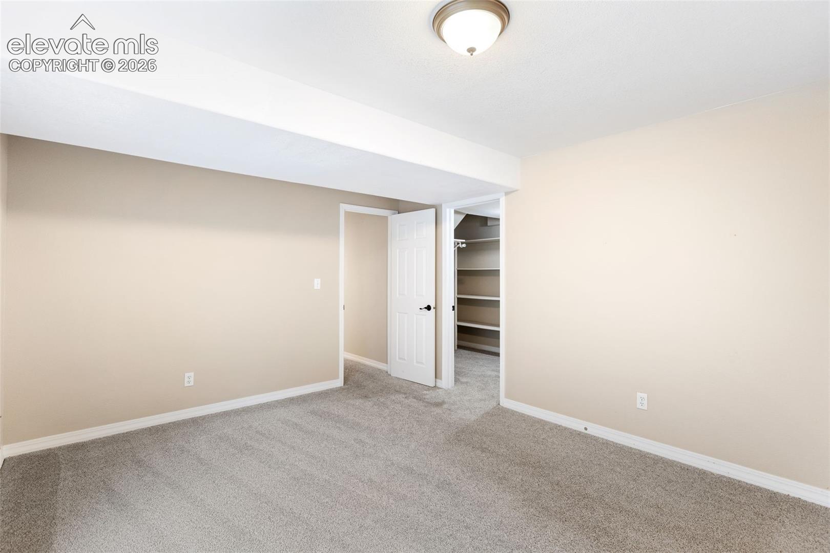 Listing photo 23 for 6689 Showhorse Court