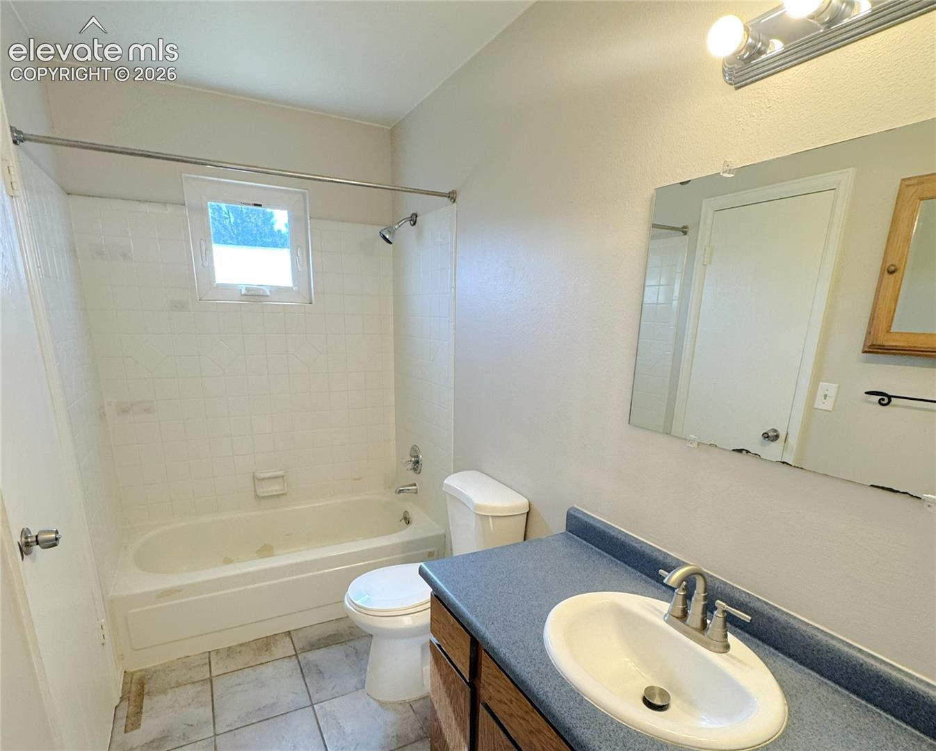 1056 Sundance Circle, photo 23
