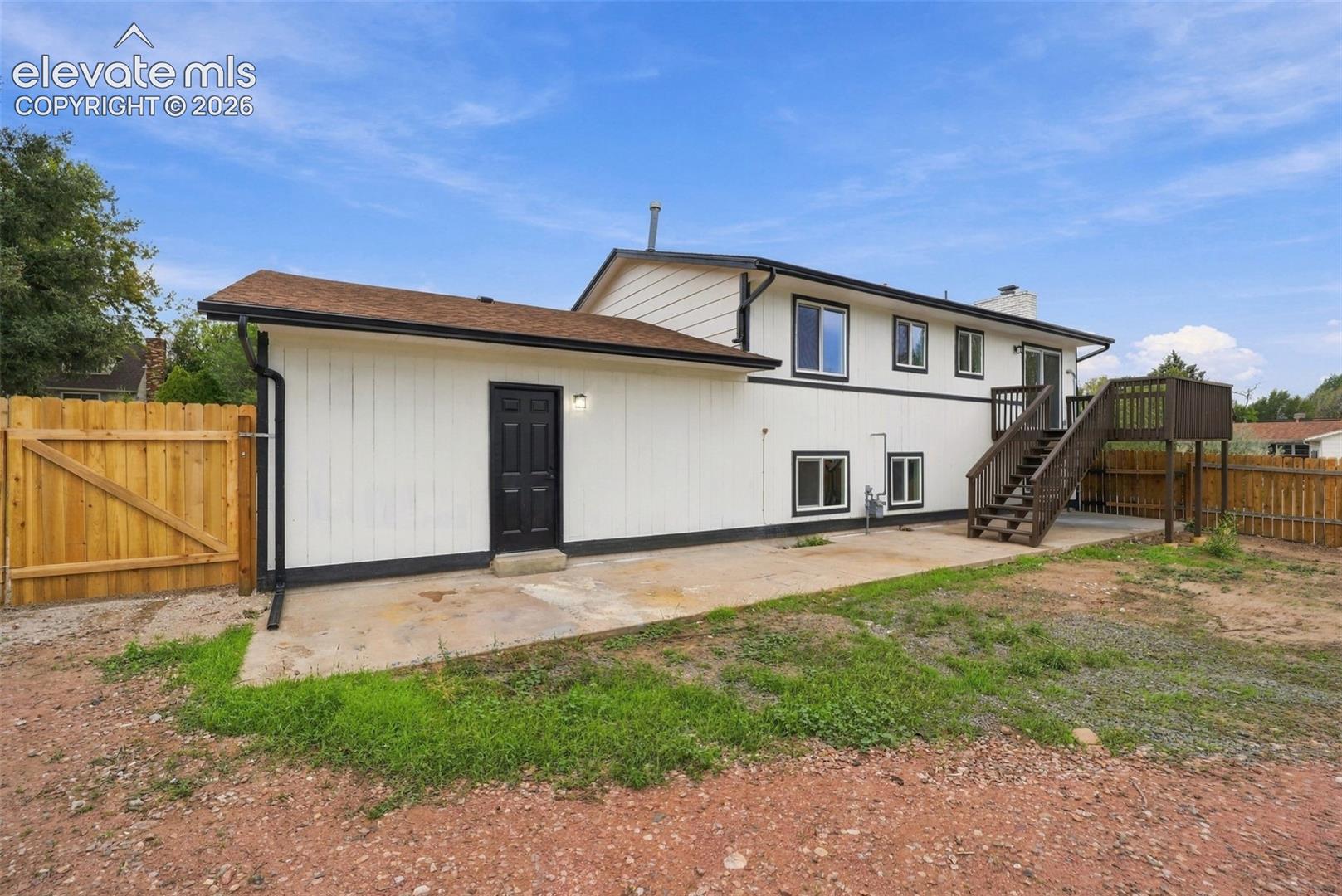 Listing photo 47 for 1144 Kachina Drive